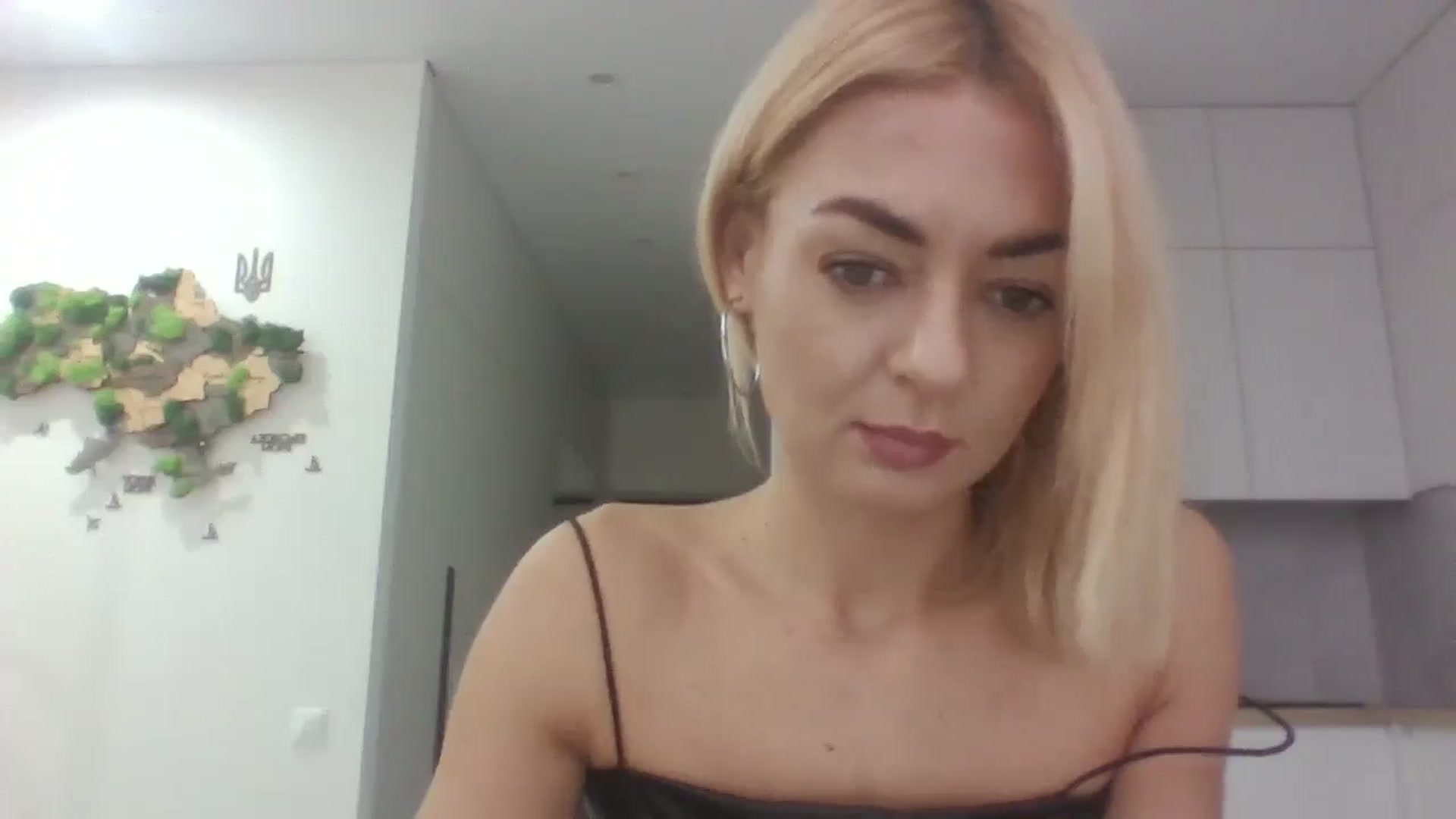 Gallery image thumbnail from NessaVix's myfreecams stream on, 12/06/2025, 13:03 image 19 of 20