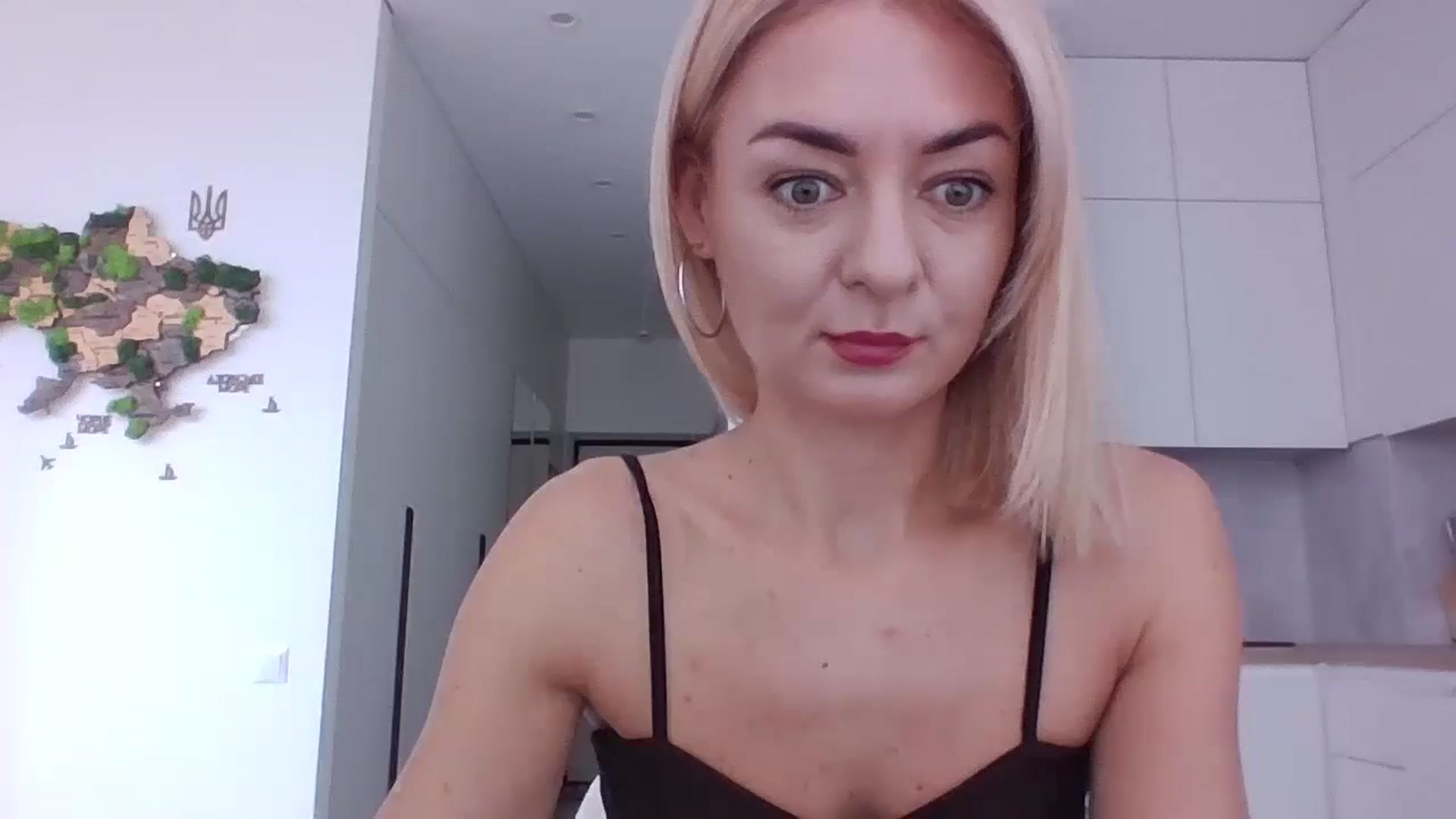 Gallery image thumbnail from NessaVix's myfreecams stream on, 12/24/2025, 11:47 image 7 of 20