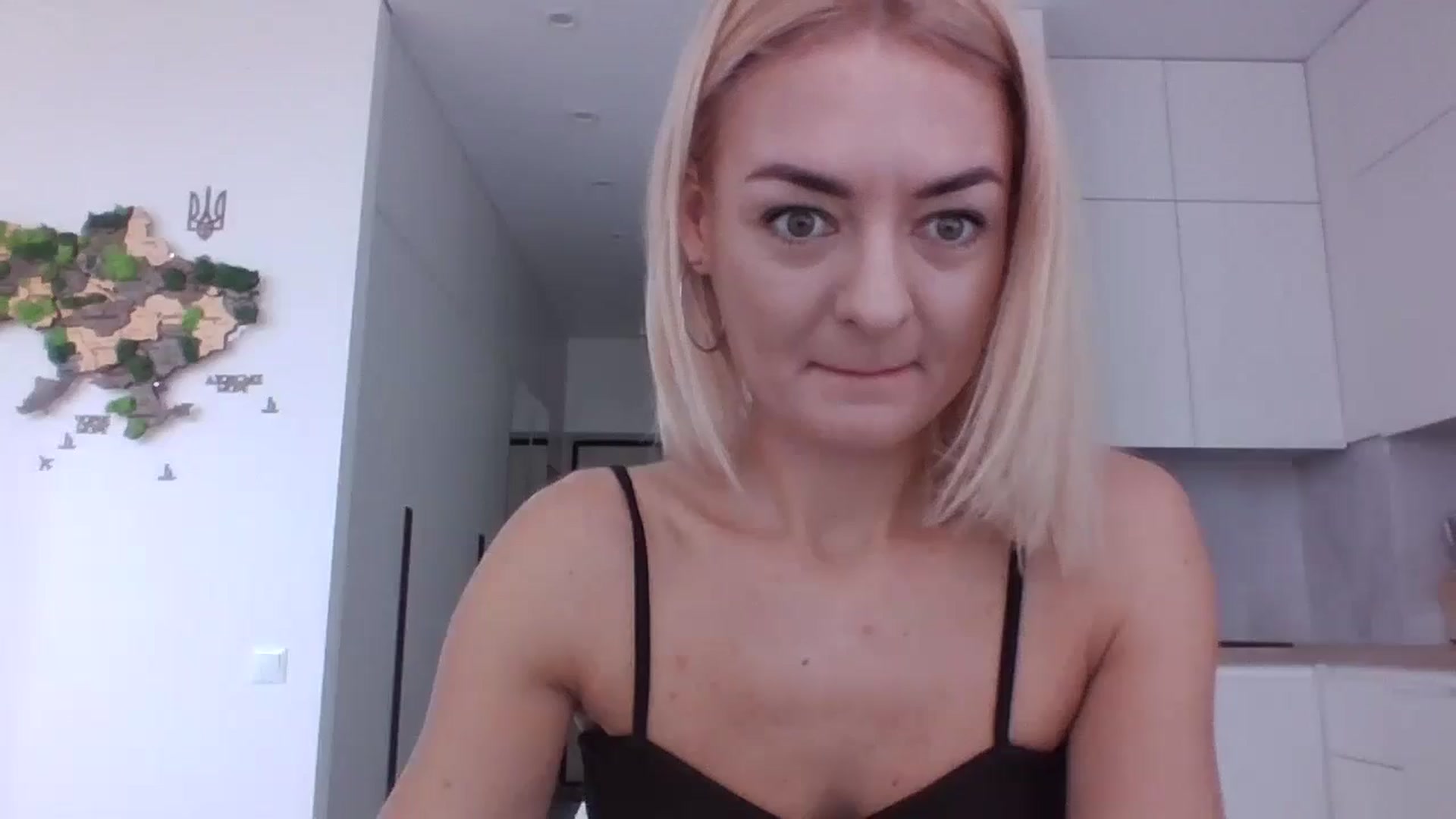 Gallery image thumbnail from NessaVix's myfreecams stream on, 12/24/2025, 11:47 image 11 of 20