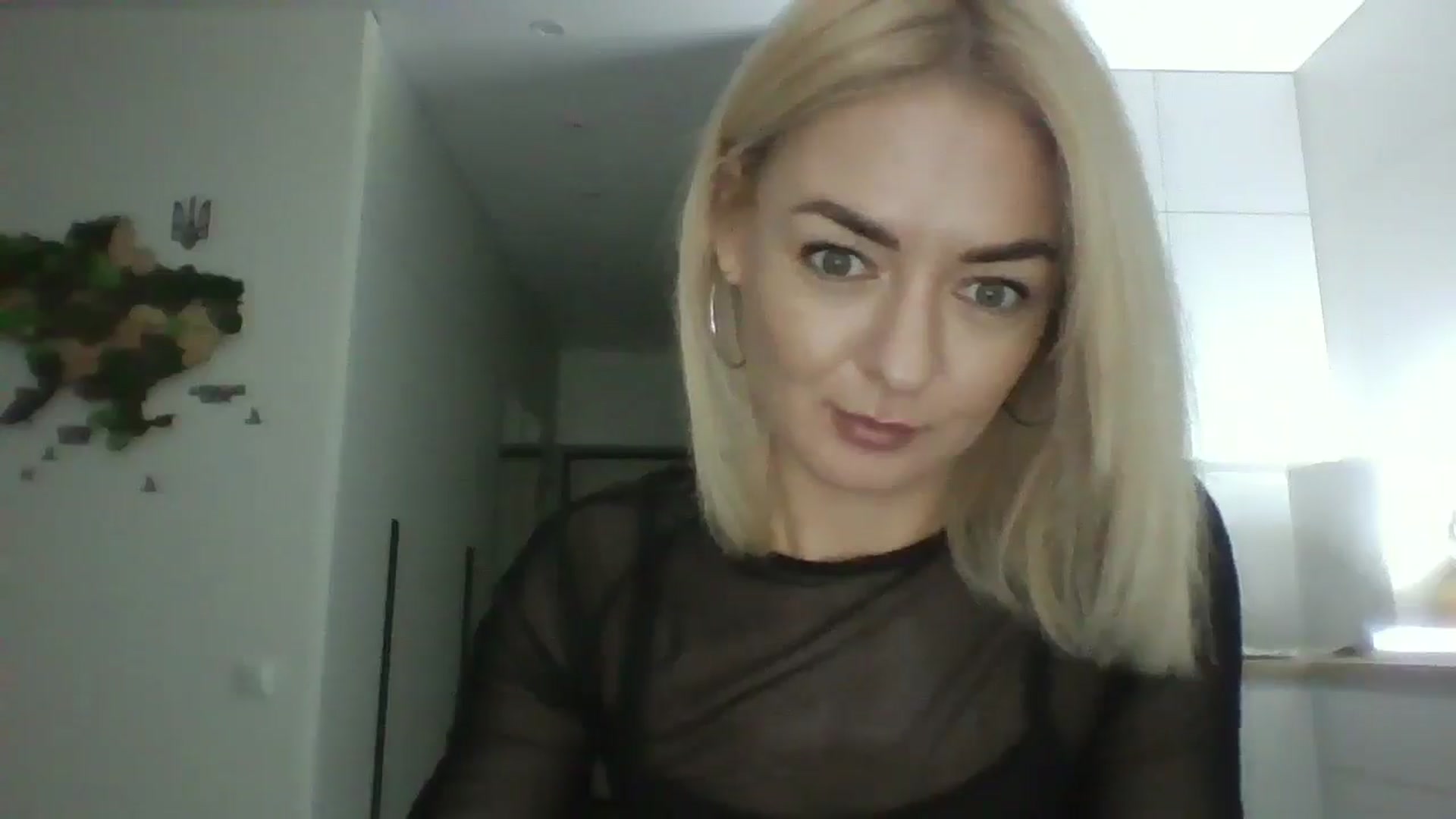 Gallery image thumbnail from NessaVix's myfreecams stream on, 12/26/2025, 15:06 image 12 of 20