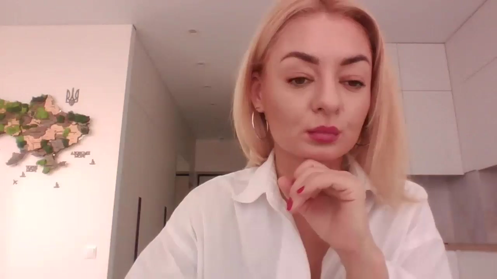 Gallery image thumbnail from NessaVix's myfreecams stream on, 12/27/2025, 10:56 image 5 of 20