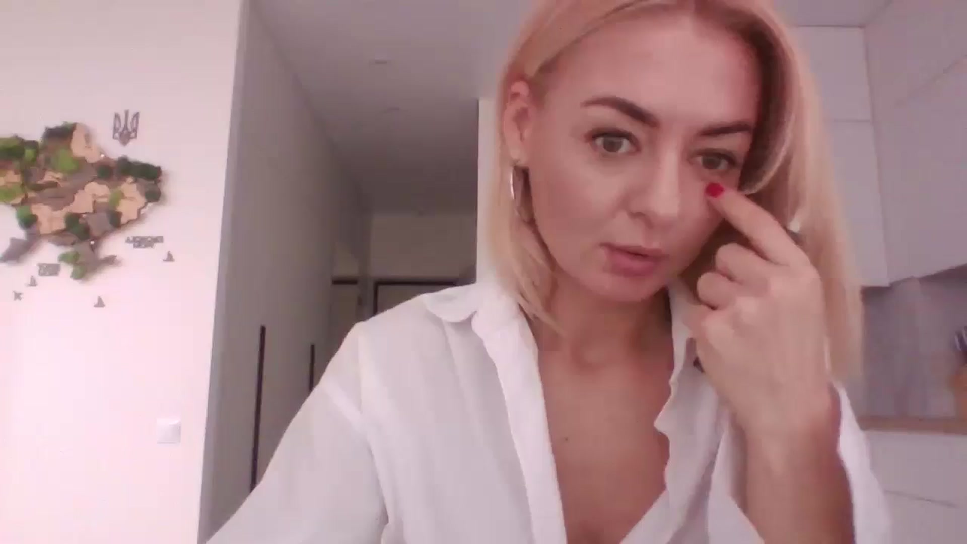 Gallery image thumbnail from NessaVix's myfreecams stream on, 12/27/2025, 13:21 image 15 of 20