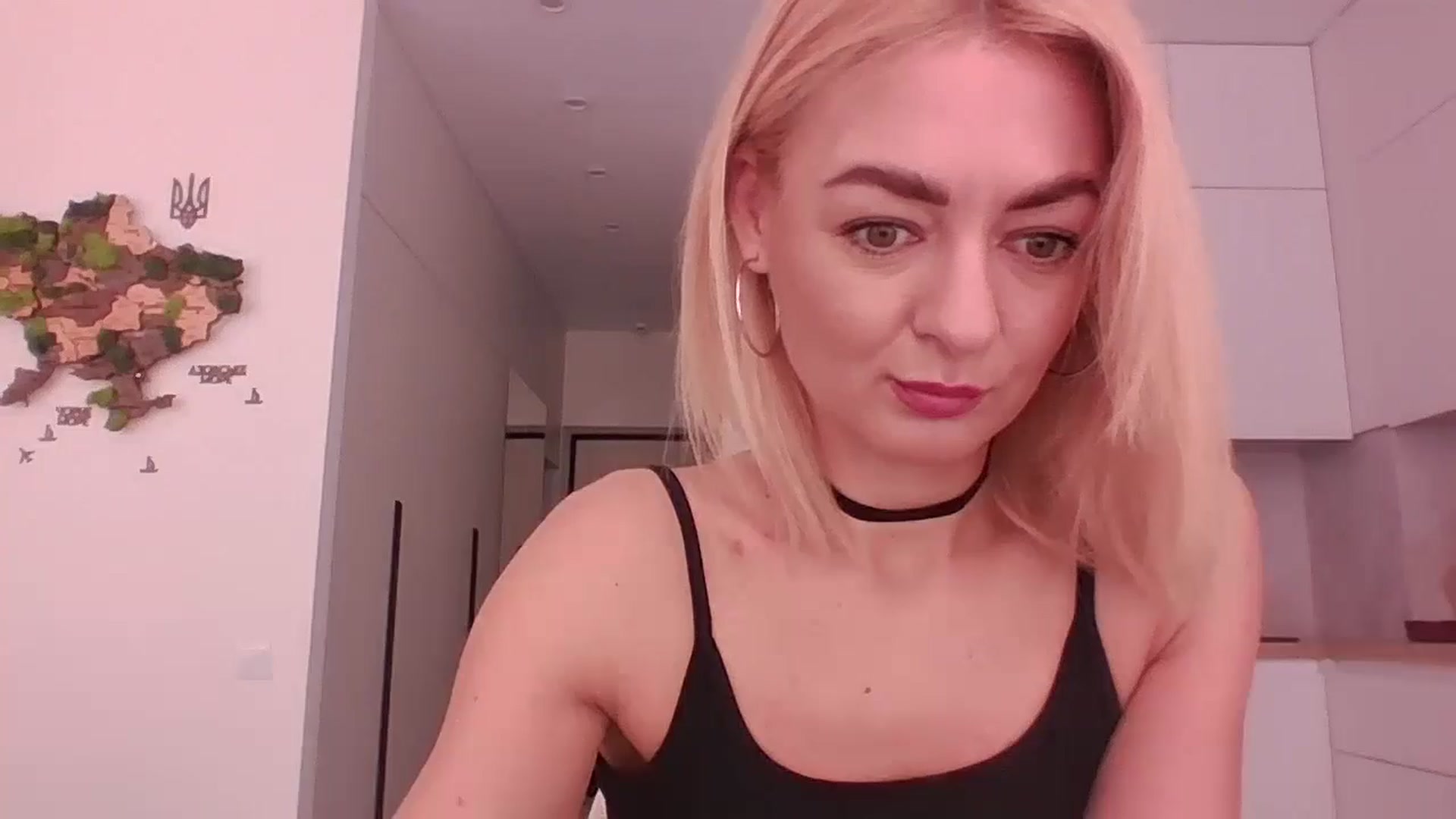 Gallery image thumbnail from NessaVix's myfreecams stream on, 02/08/2026, 11:56 image 6 of 20