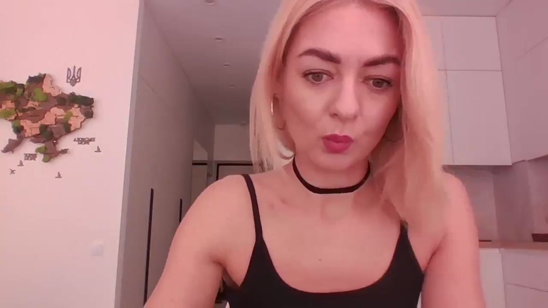Gallery image thumbnail from NessaVix's myfreecams stream on, 02/08/2026, 11:56 image 18 of 20