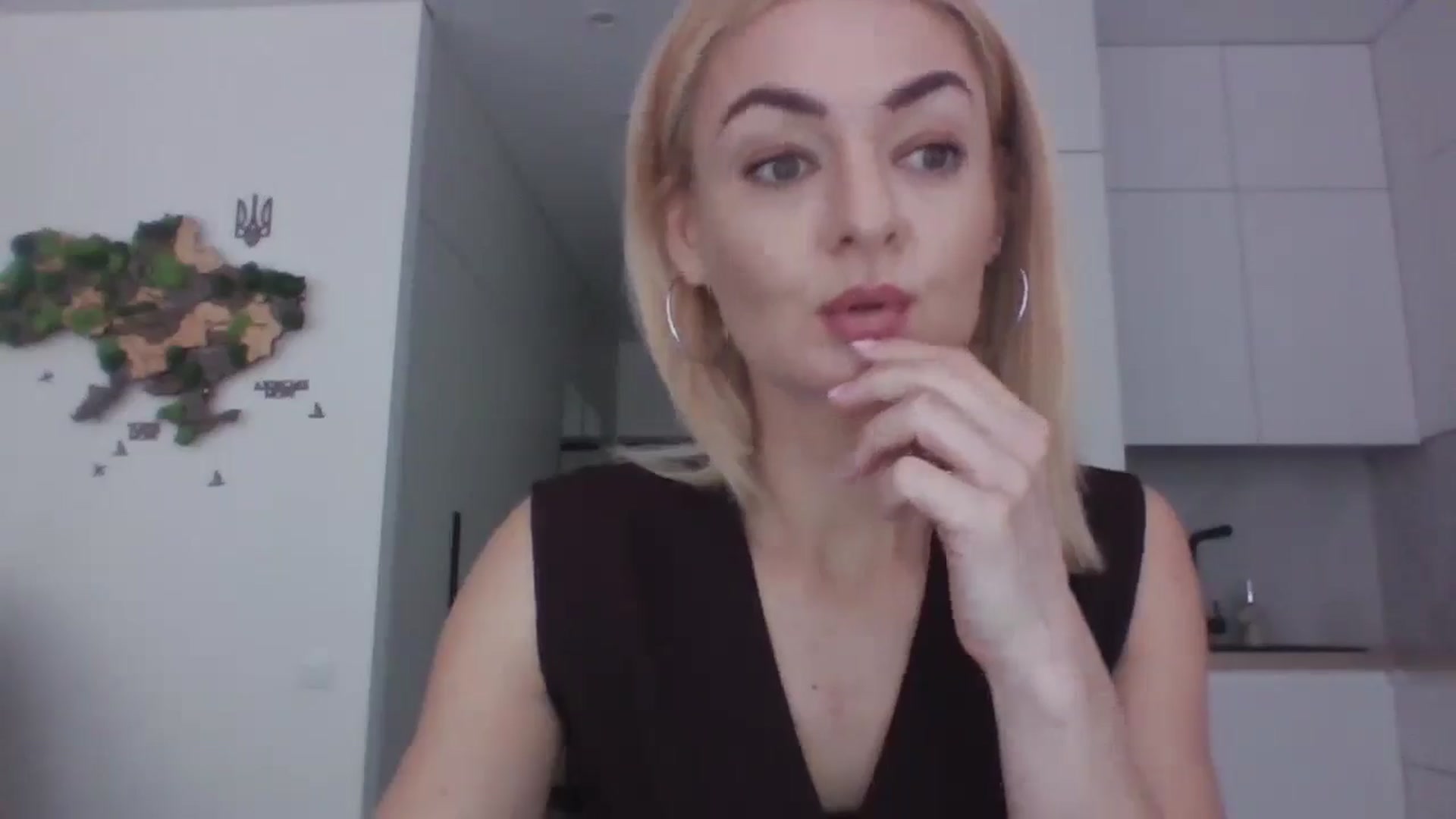 Gallery image thumbnail from NessaVix's myfreecams stream on, 02/15/2026, 13:44 image 6 of 20