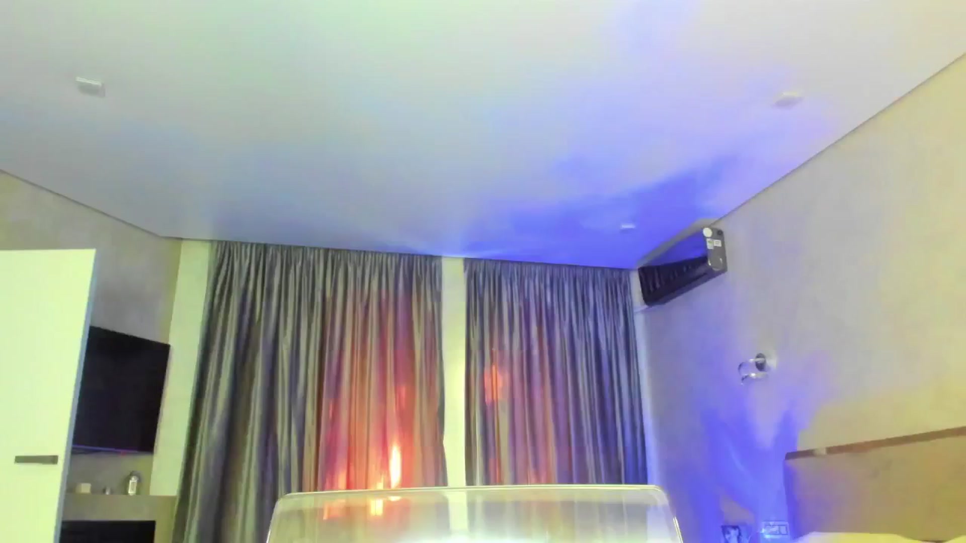 Gallery image thumbnail from NeverForgetK's myfreecams stream on, 05/21/2025, 15:06 image 5 of 20