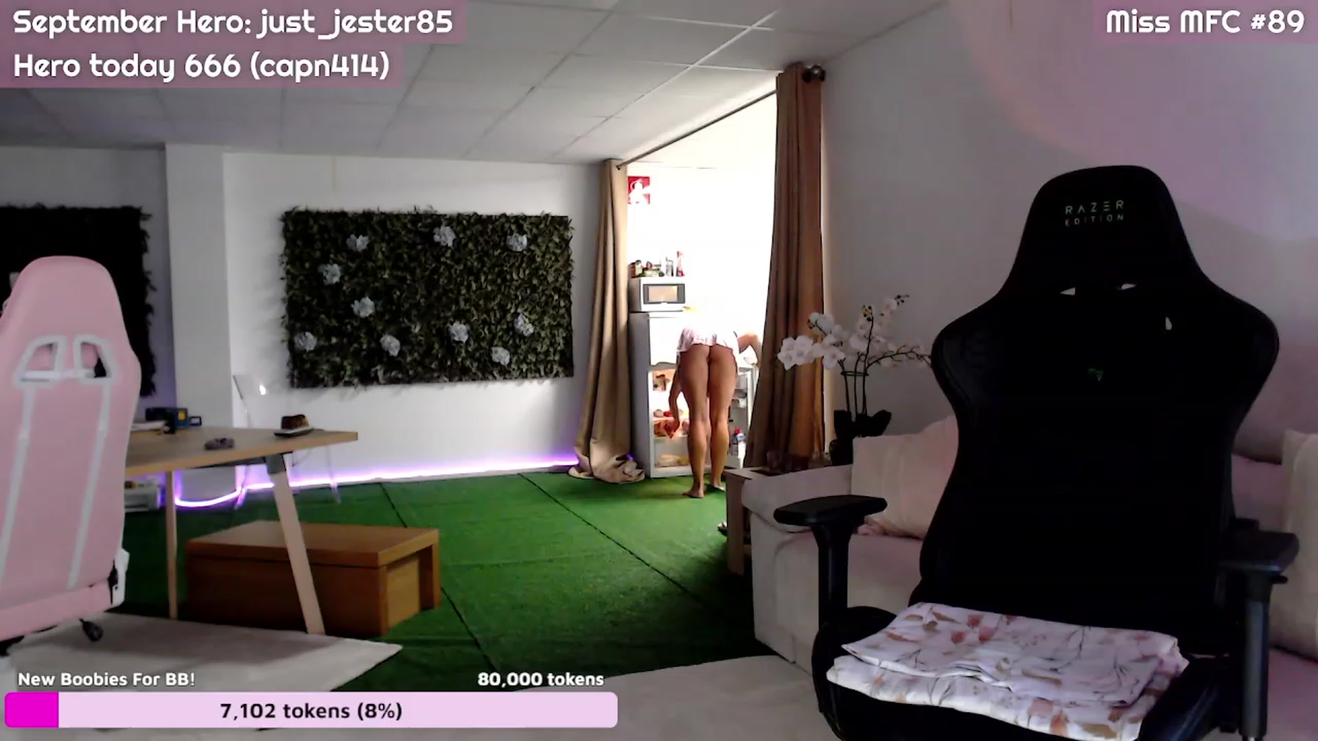 Gallery image thumbnail from NewBoobies4BB's myfreecams stream on, 09/04/2023, 22:32 image 15 of 20