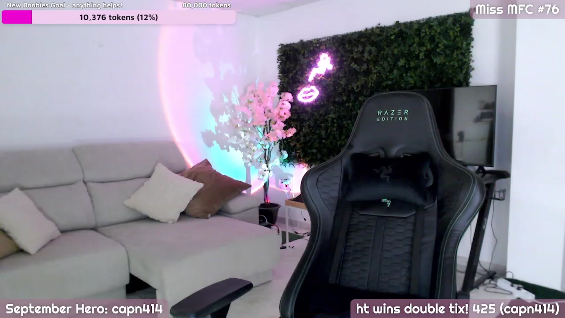 Gallery image thumbnail from NewBoobies4BB's myfreecams stream on, 09/10/2023, 20:51 image 13 of 20