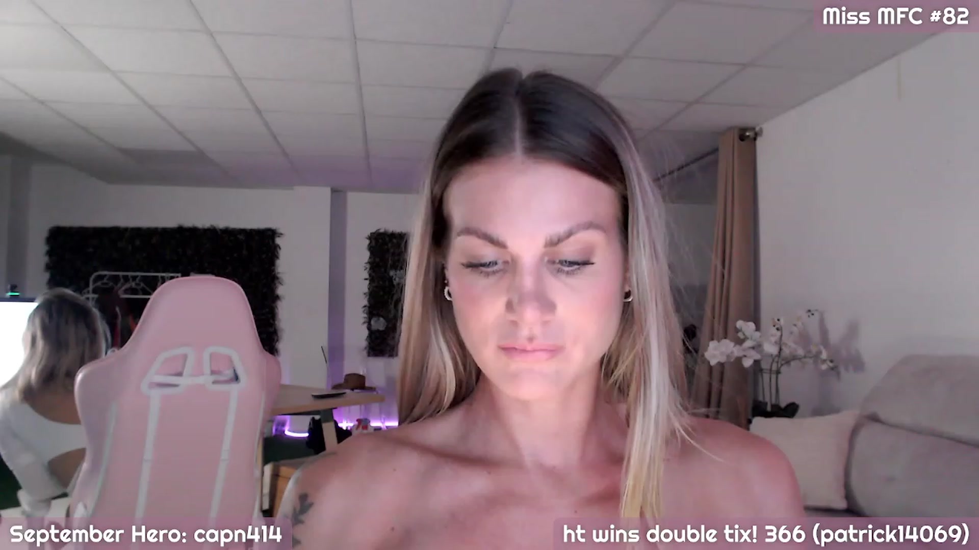 Gallery image thumbnail from NewBoobies4BB's myfreecams stream on, 09/14/2023, 21:05 image 6 of 20