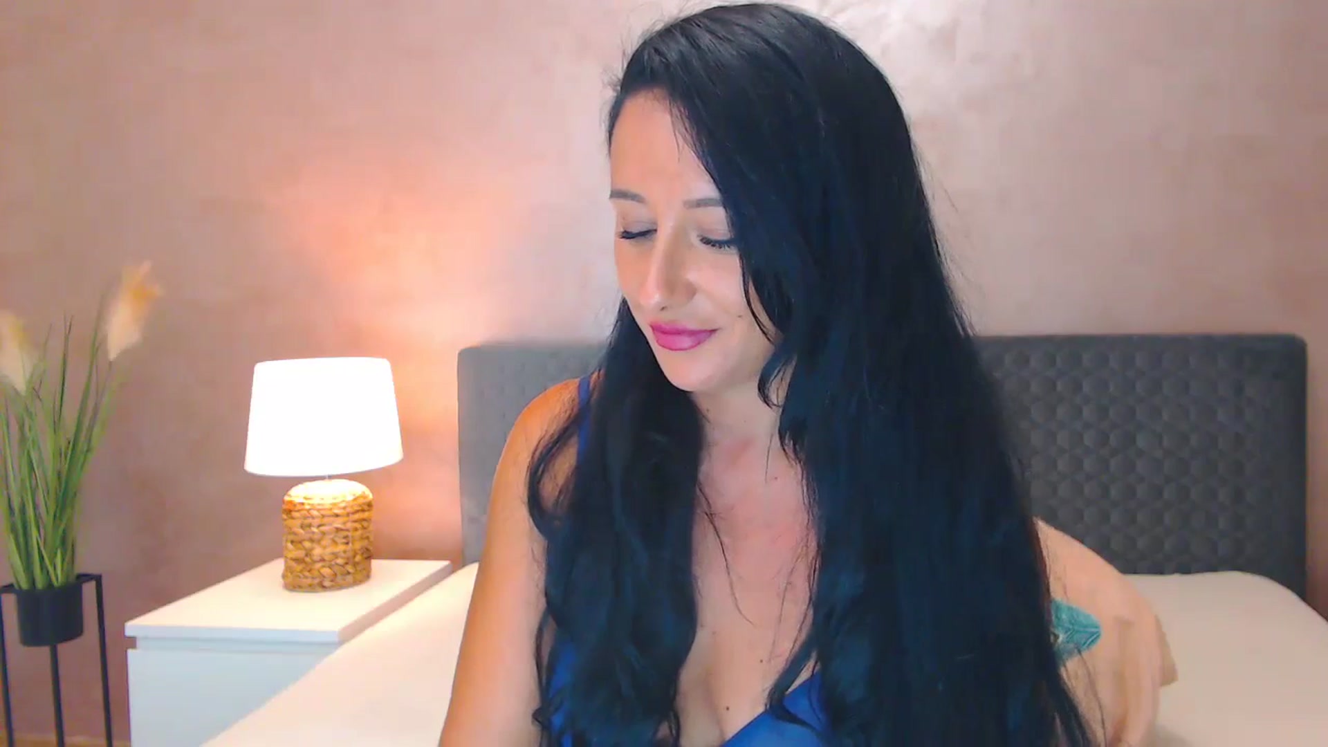 Gallery image thumbnail from NewGirl1's myfreecams stream on, 07/24/2024, 12:11 image 16 of 20