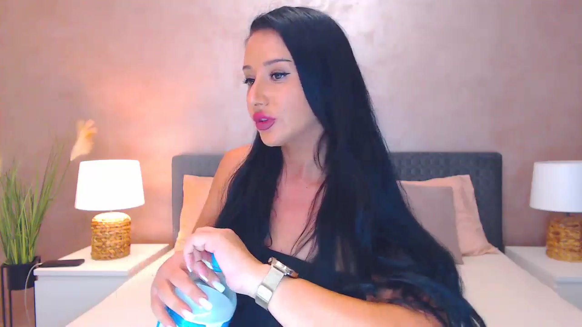 Gallery image thumbnail from NewGirl1's myfreecams stream on, 08/29/2024, 10:43 image 9 of 20
