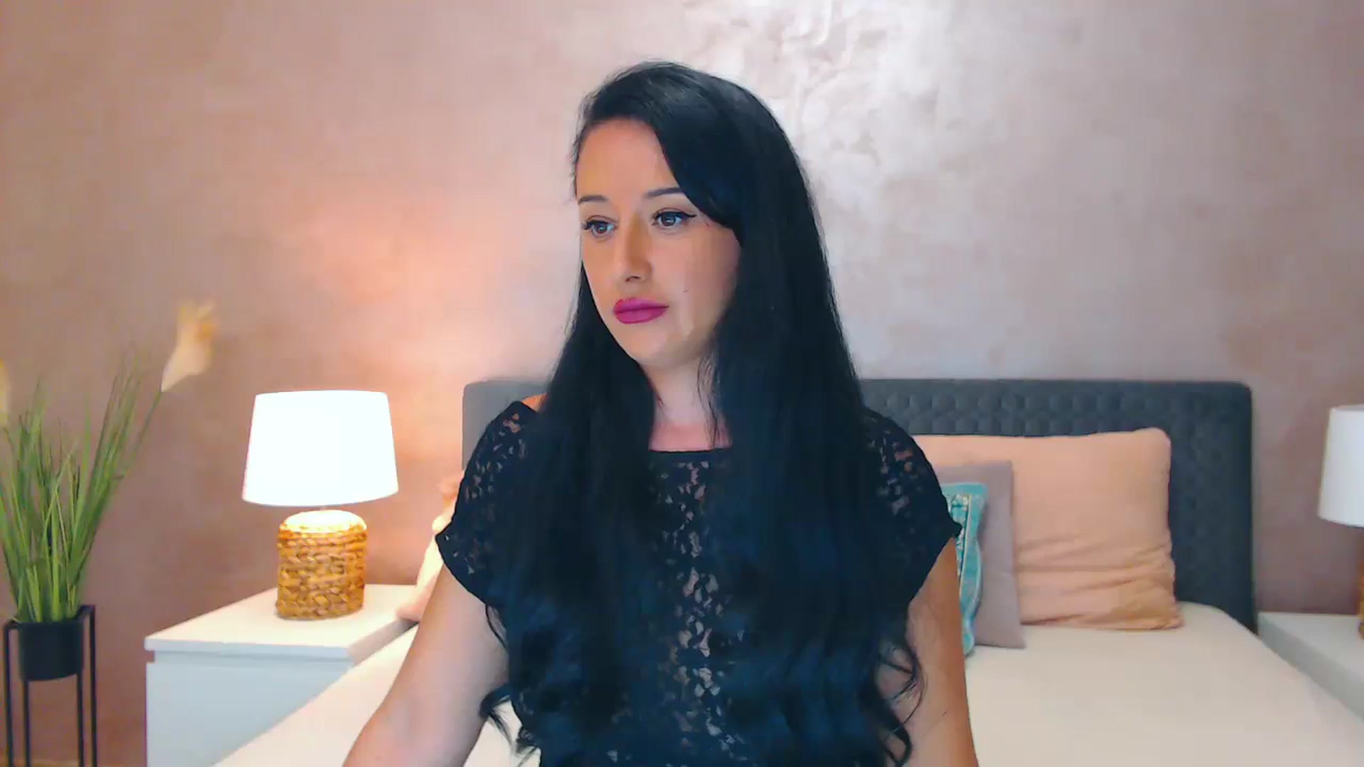 Gallery image thumbnail from NewGirl1's myfreecams stream on, 09/03/2024, 08:29 image 8 of 20