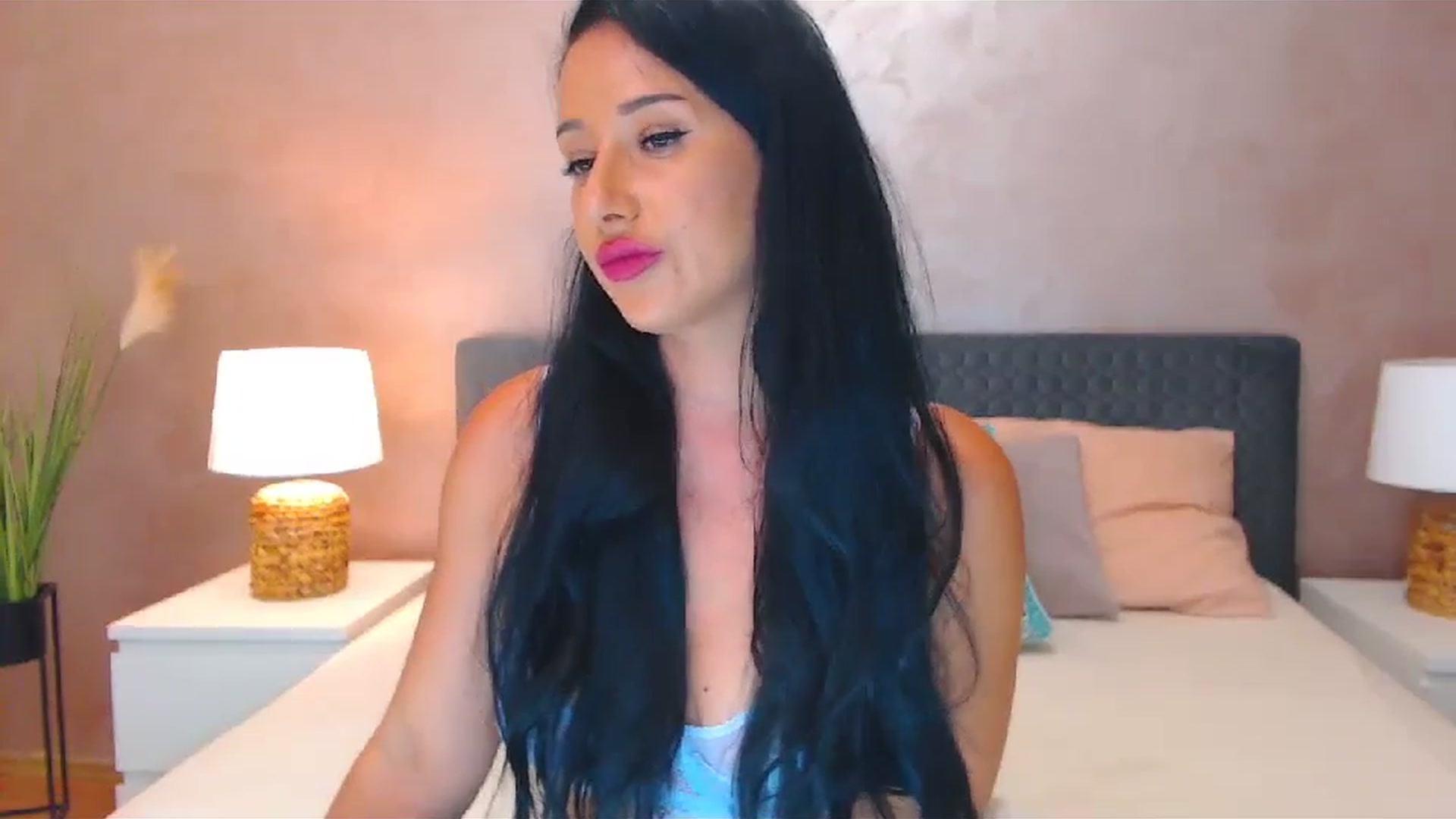 Gallery image thumbnail from NewGirl1's myfreecams stream on, 09/11/2024, 08:42 image 2 of 20