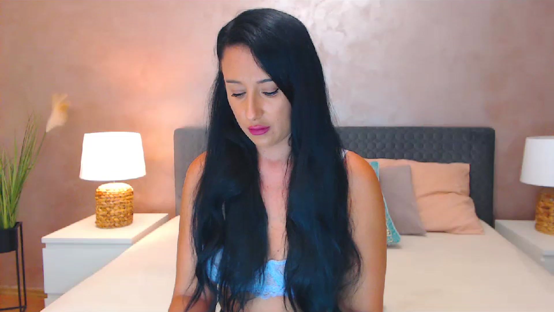Gallery image thumbnail from NewGirl1's myfreecams stream on, 09/11/2024, 08:42 image 6 of 20