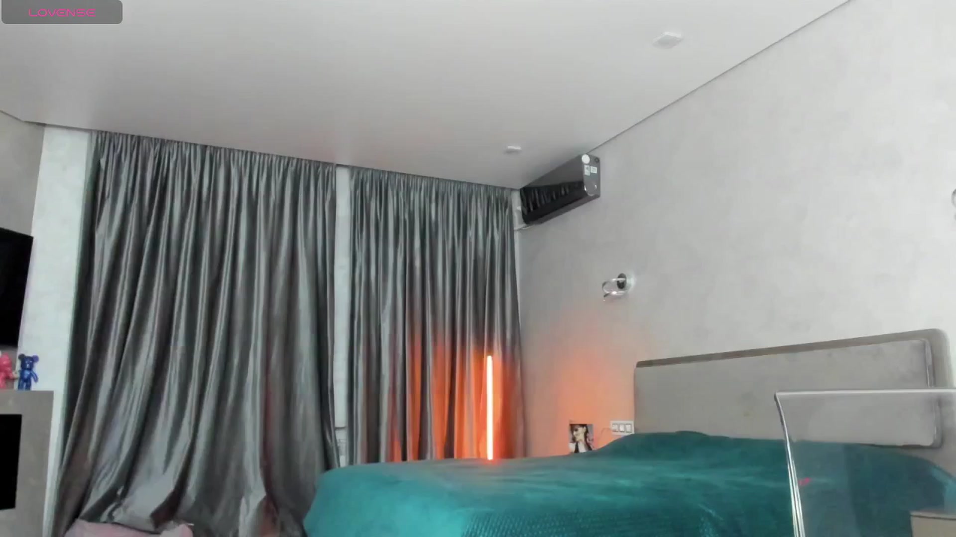 Gallery image thumbnail from NewGirlK's myfreecams stream on, 11/21/2025, 17:58 image 1 of 20