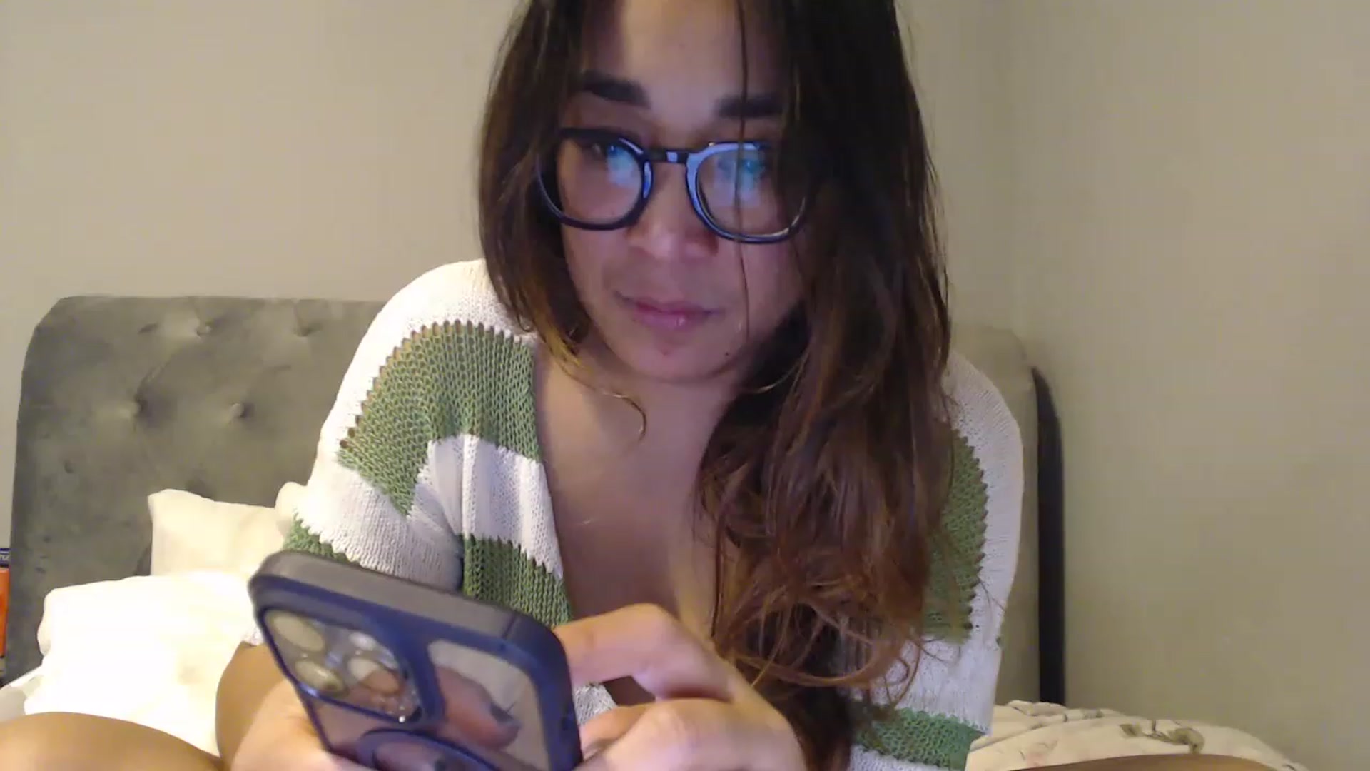 Gallery image thumbnail from NewKristine23's myfreecams stream on, 01/22/2023, 23:16 image 13 of 20