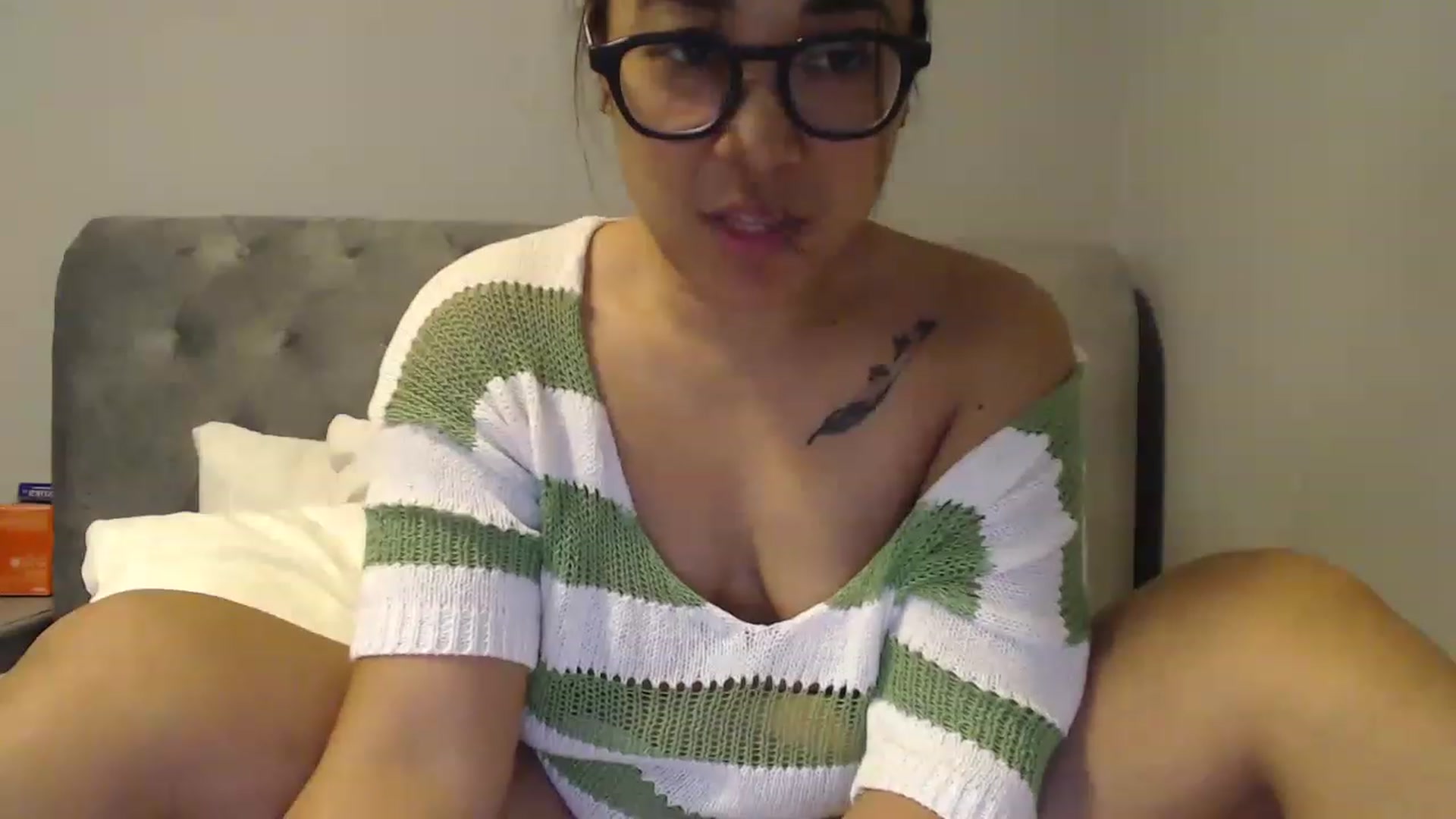 Gallery image thumbnail from NewKristine23's myfreecams stream on, 01/22/2023, 23:16 image 5 of 20