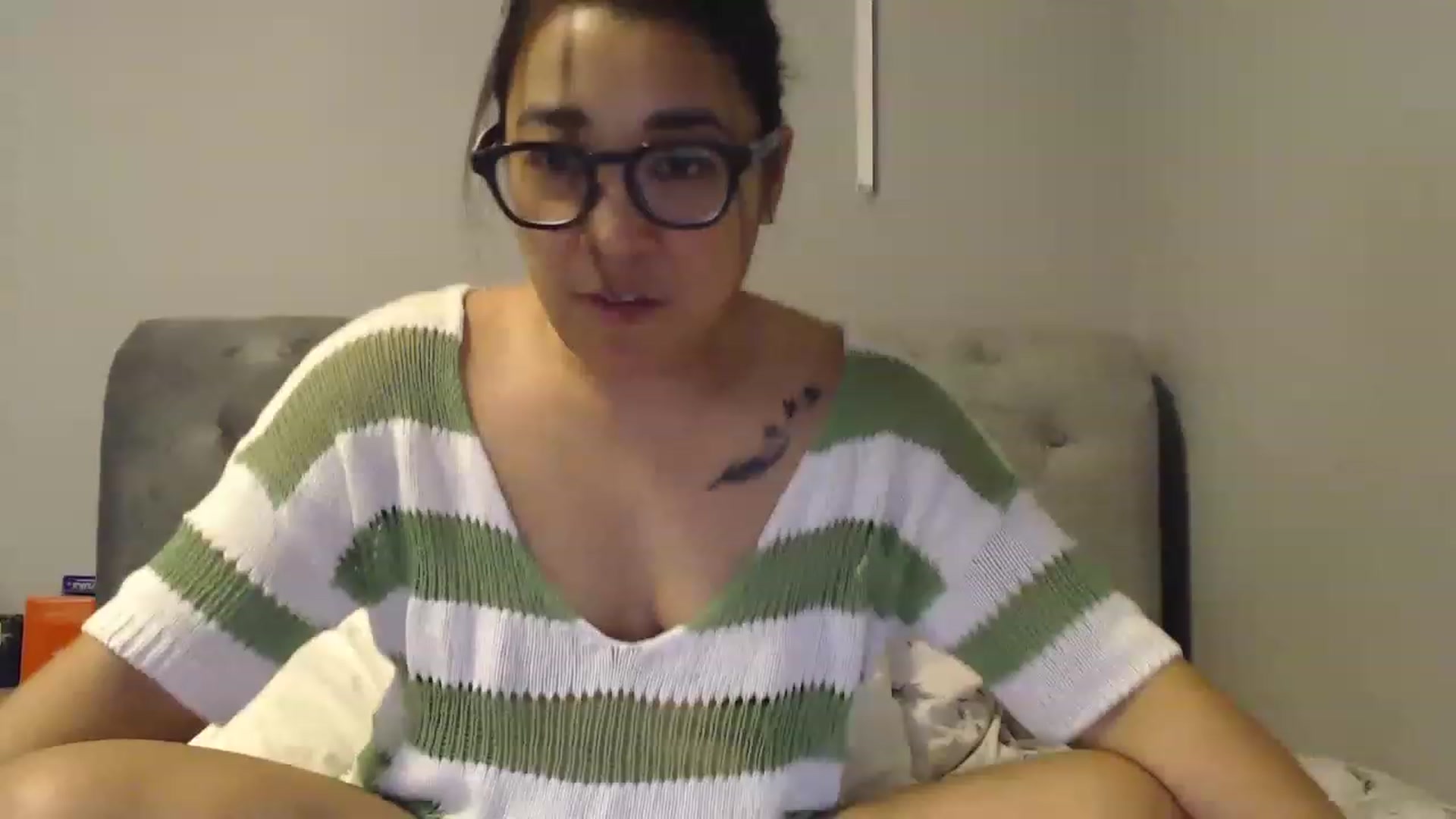 Gallery image thumbnail from NewKristine23's myfreecams stream on, 01/22/2023, 23:16 image 2 of 20