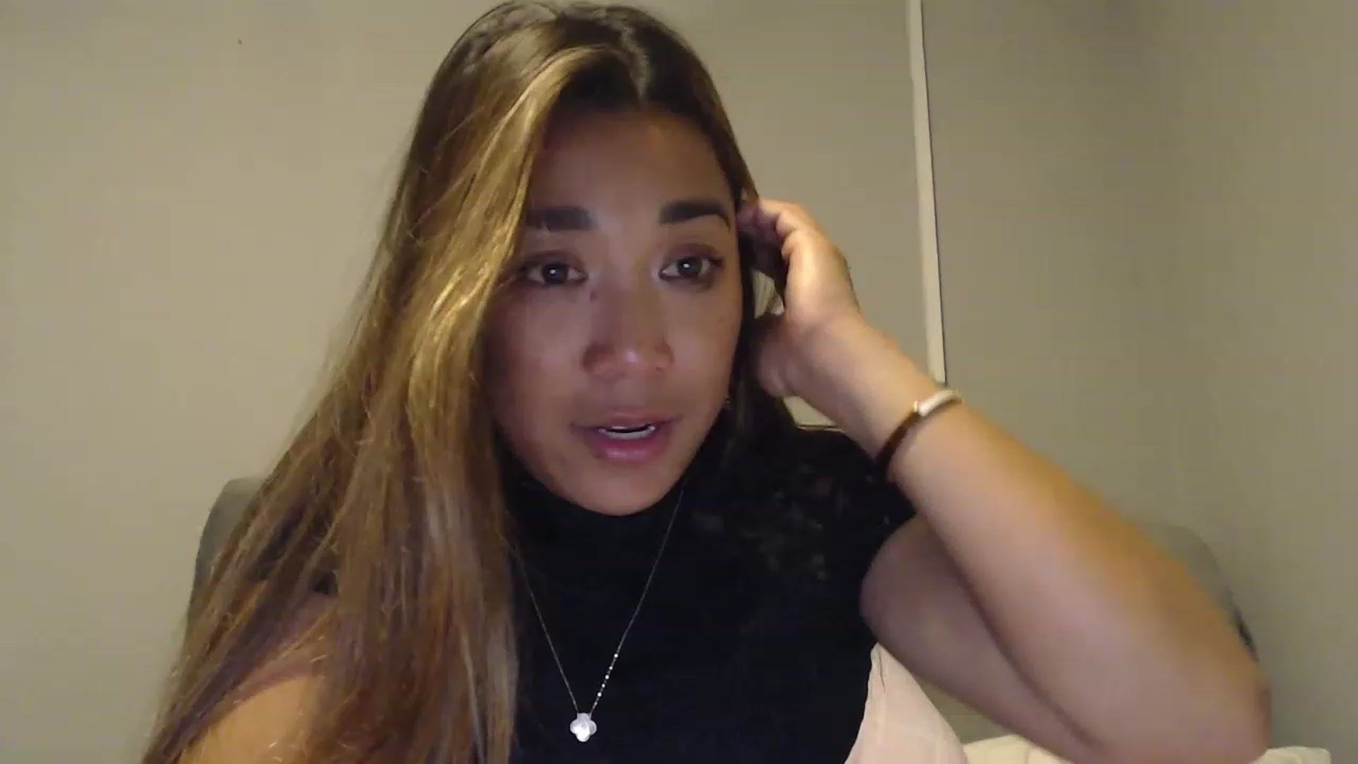 Gallery image thumbnail from NewKristine23's myfreecams stream on, 08/19/2023, 24:03 image 9 of 20
