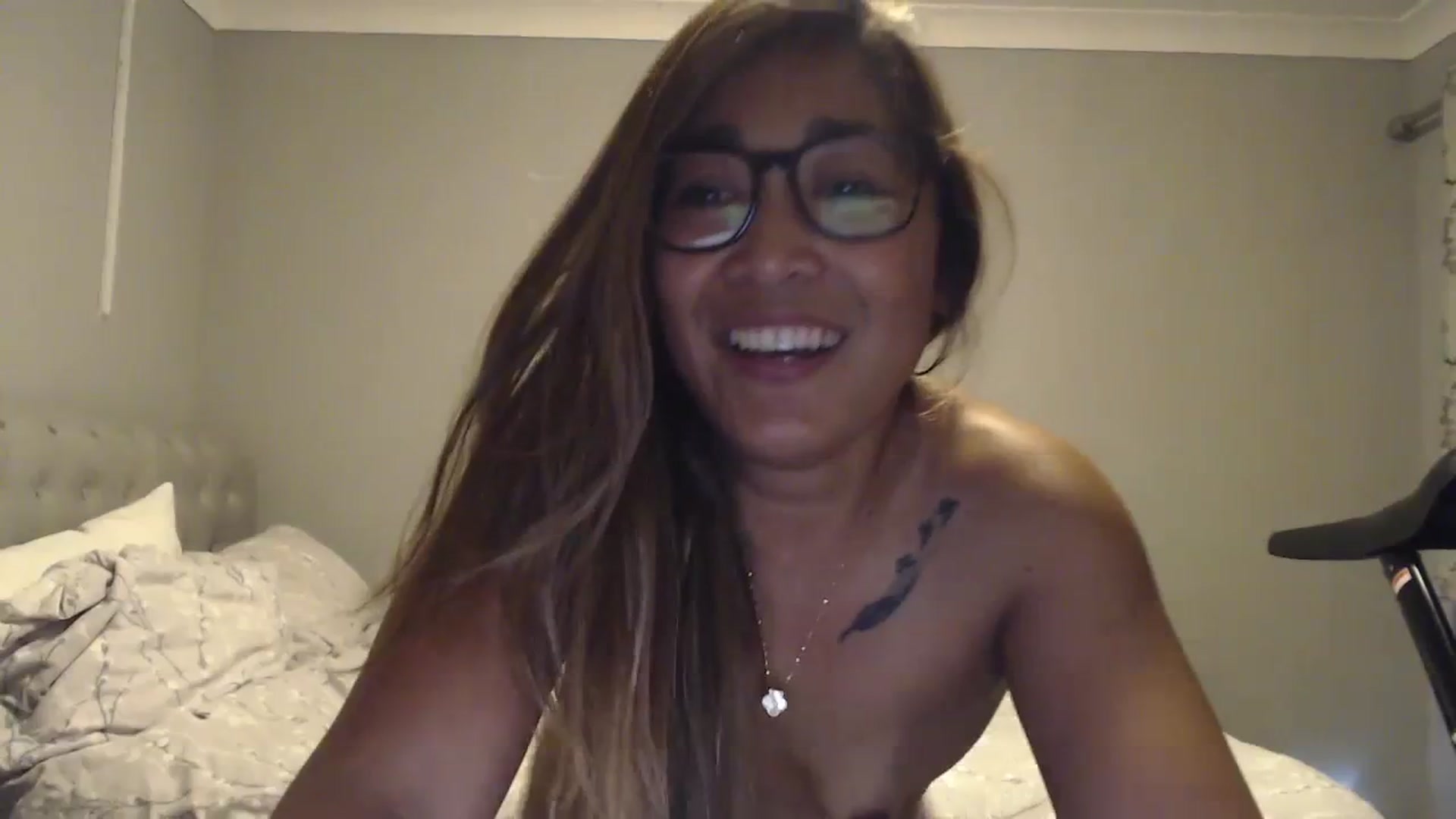 Gallery image thumbnail from NewKristine23's myfreecams stream on, 08/22/2023, 23:12 image 9 of 20