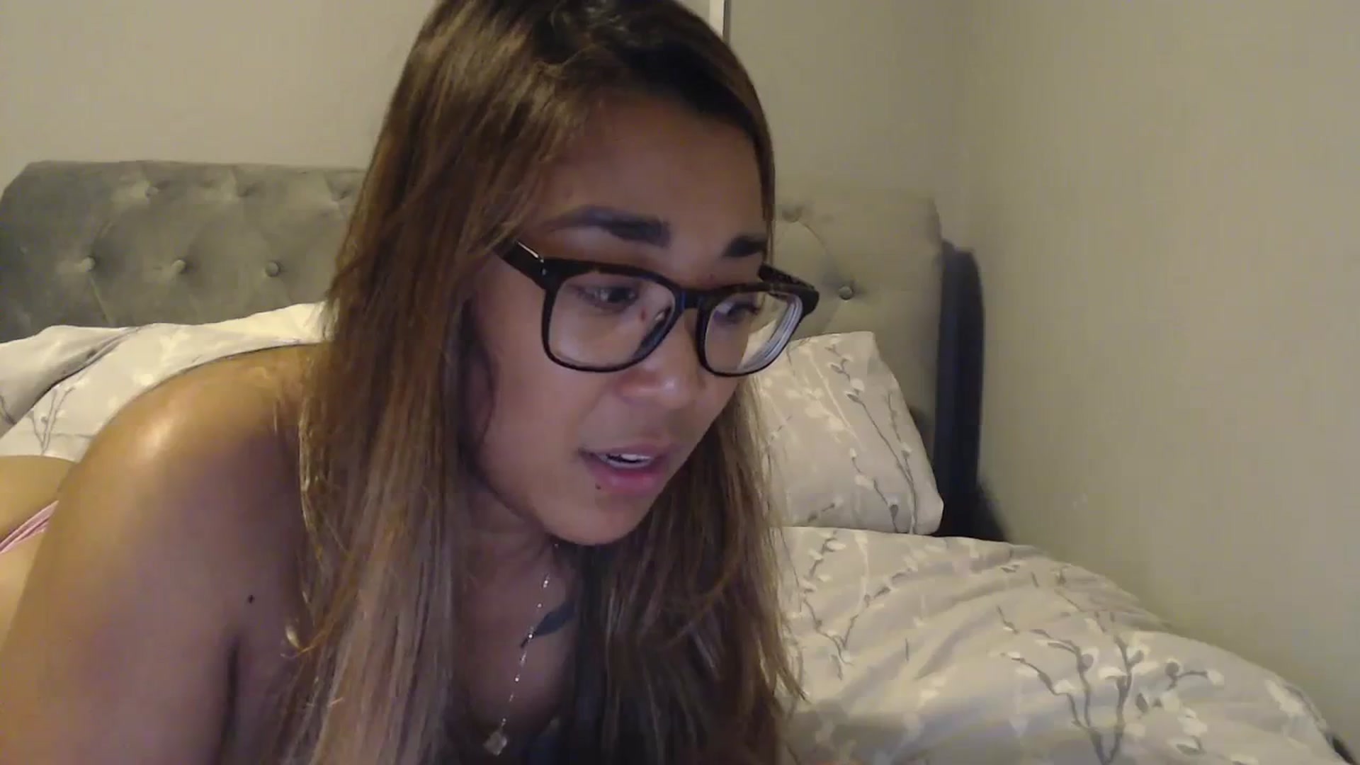 Gallery image thumbnail from NewKristine23's myfreecams stream on, 08/22/2023, 23:12 image 16 of 20