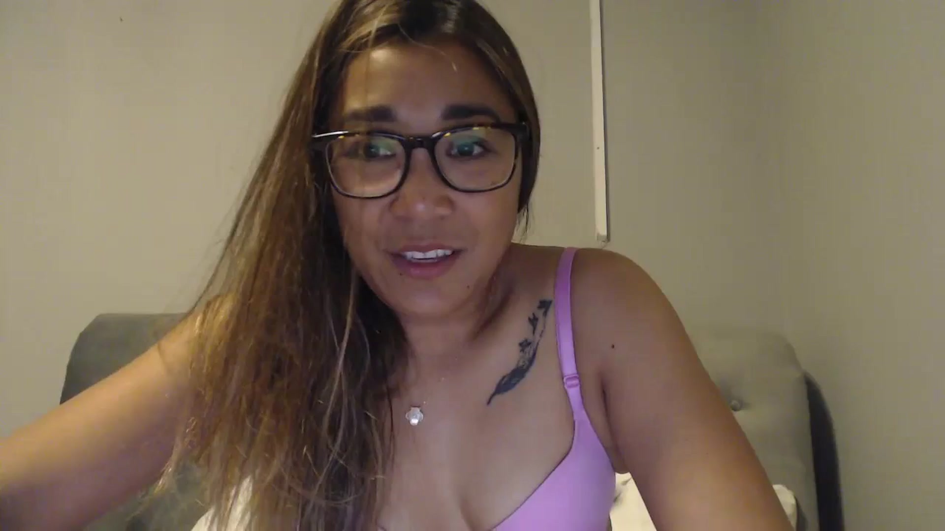 Gallery image thumbnail from NewKristine23's myfreecams stream on, 08/22/2023, 23:12 image 1 of 20