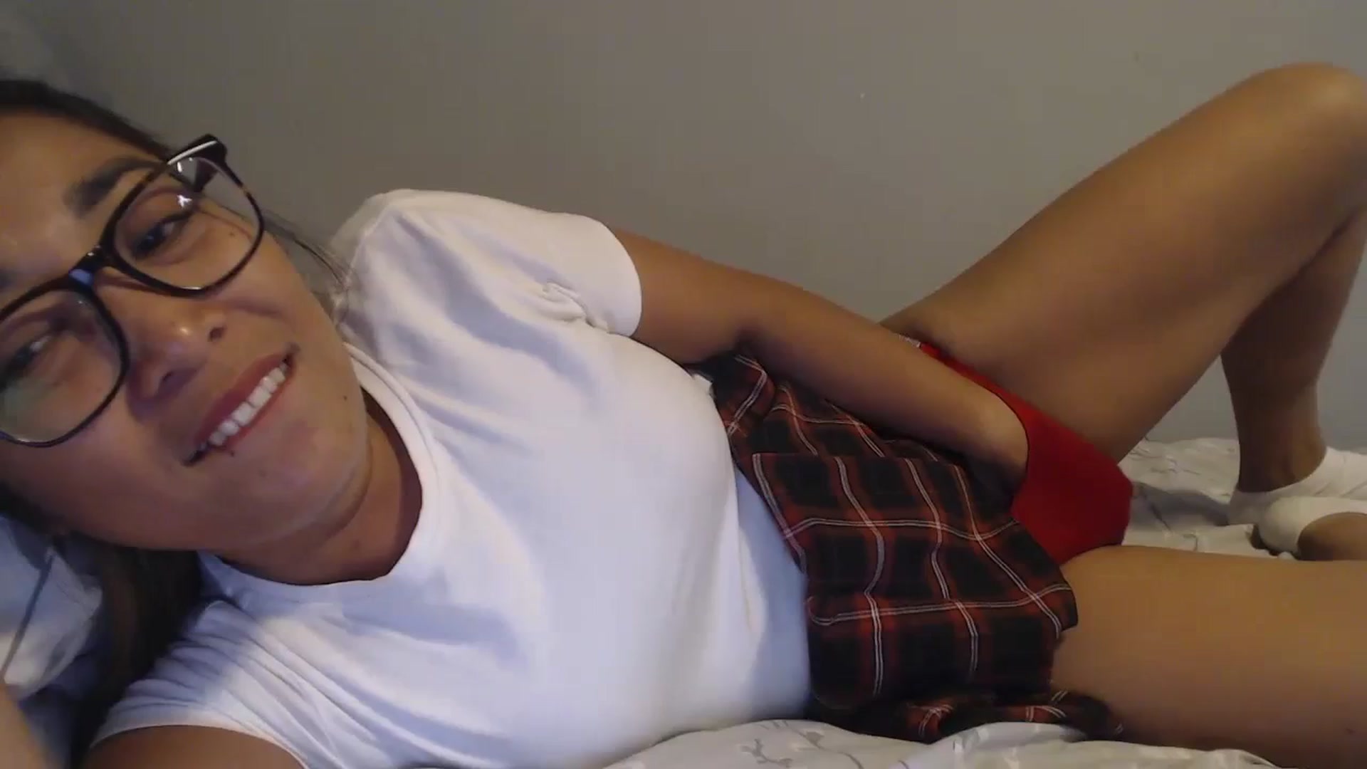 Gallery image thumbnail from NewKristine23's myfreecams stream on, 10/18/2023, 10:23 image 15 of 20