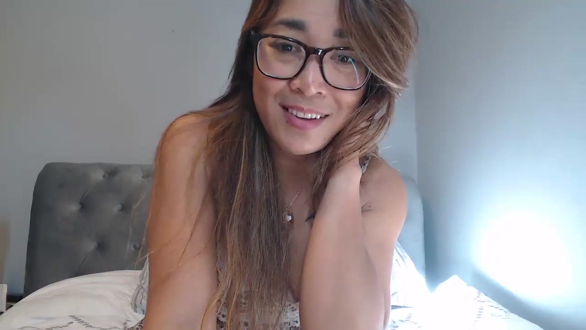 Gallery image thumbnail from NewKristine23's myfreecams stream on, 10/29/2023, 13:34 image 4 of 20