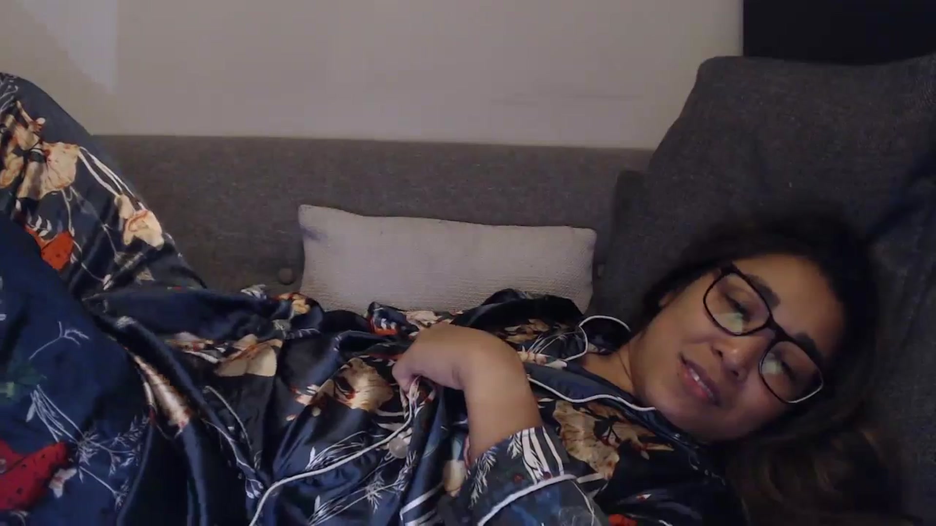 Gallery image thumbnail from NewKristine23's myfreecams stream on, 11/15/2023, 24:23 image 17 of 20