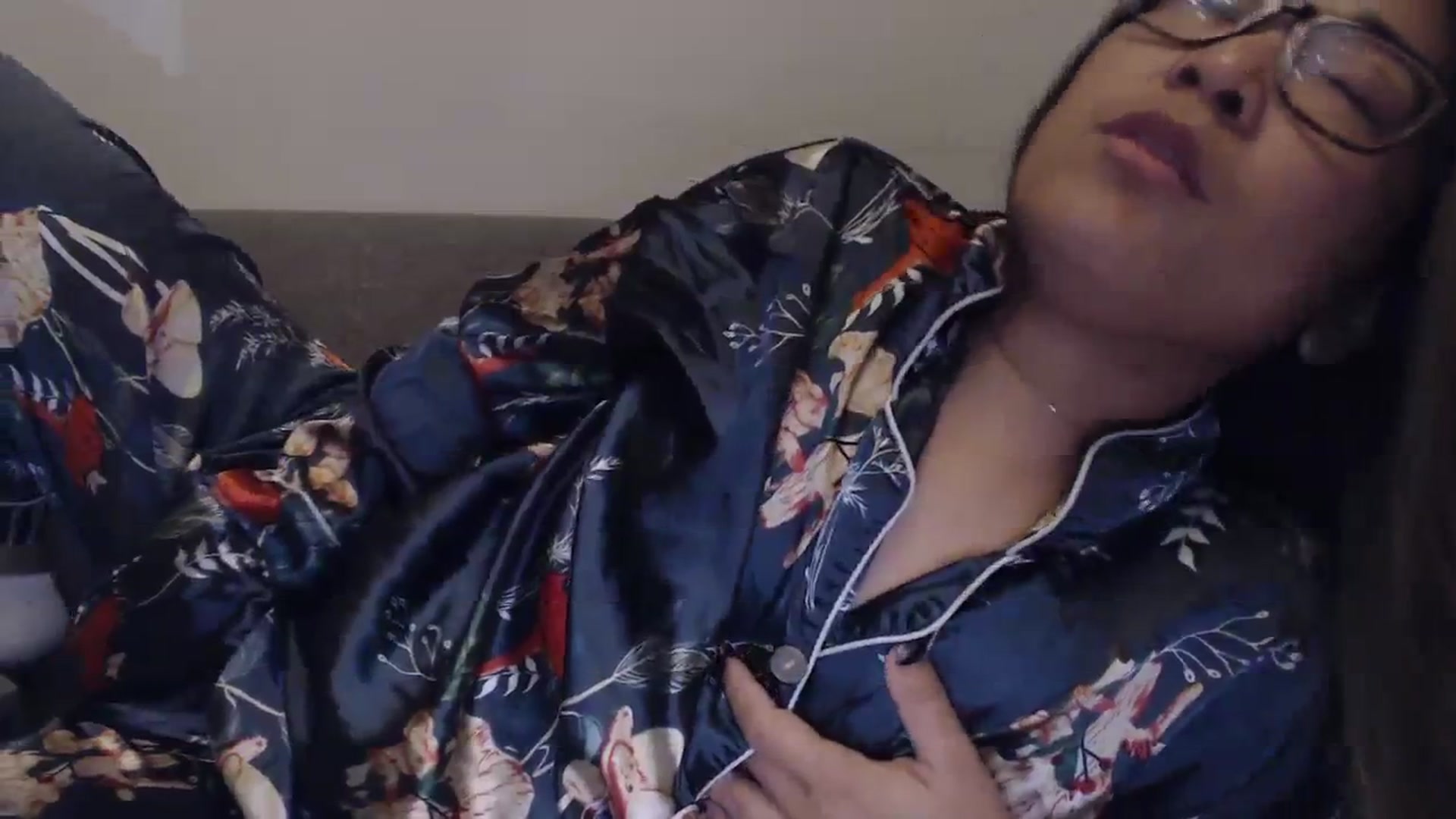 Gallery image thumbnail from NewKristine23's myfreecams stream on, 11/15/2023, 24:23 image 19 of 20