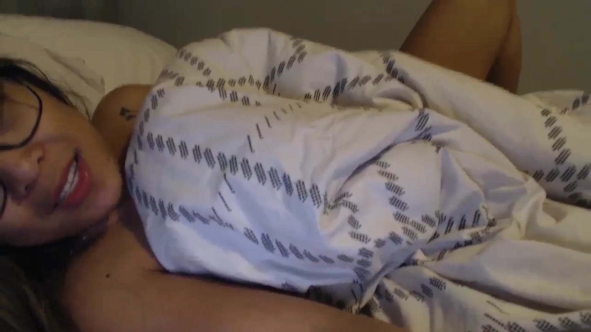 Gallery image thumbnail from NewKristine23's myfreecams stream on, 11/22/2023, 10:59 image 12 of 20