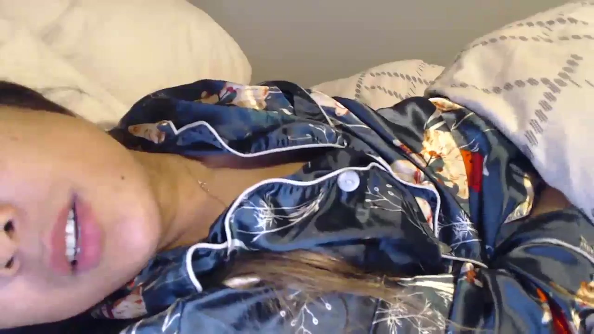 Gallery image thumbnail from NewKristine23's myfreecams stream on, 11/22/2023, 23:45 image 6 of 20