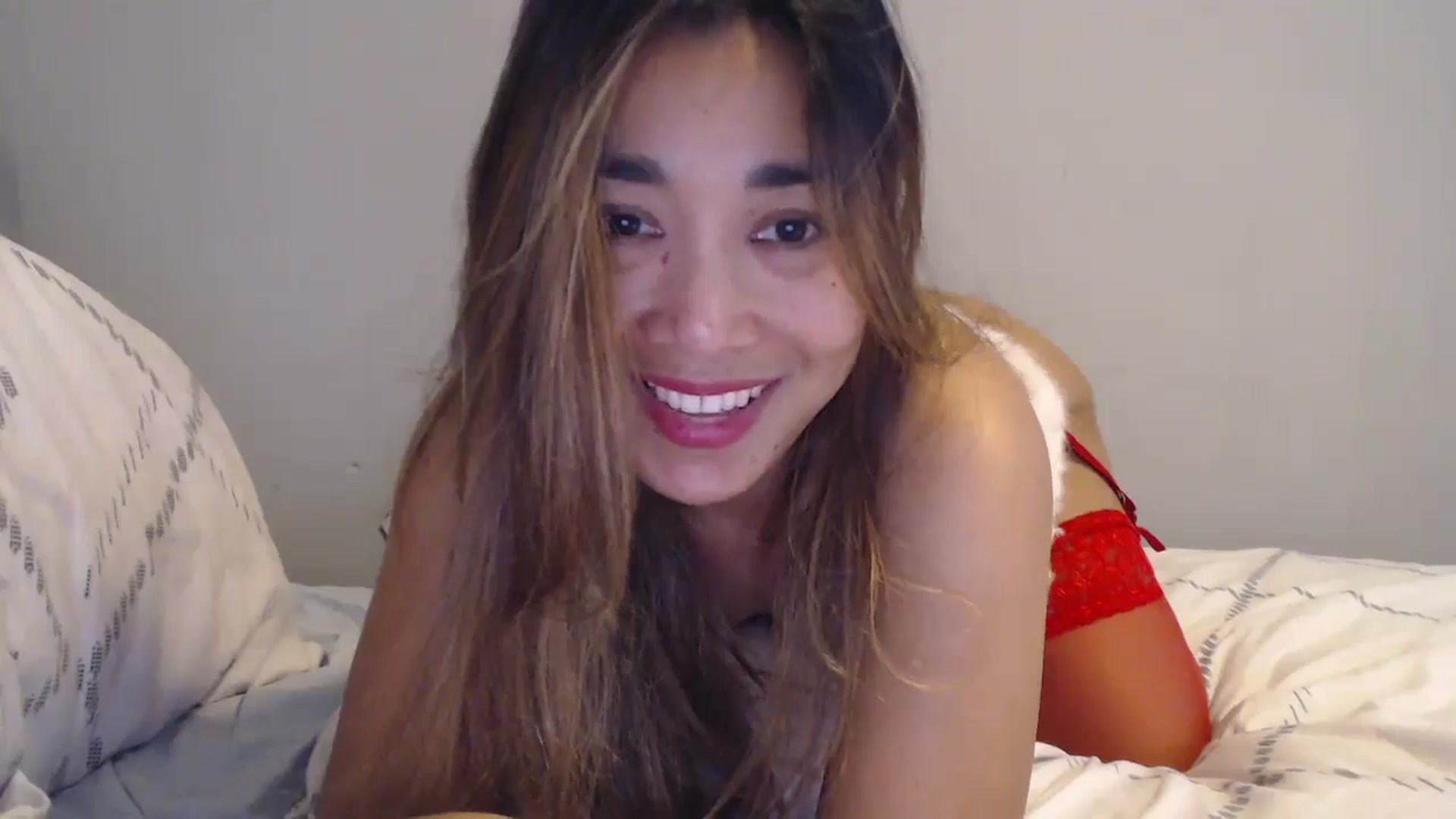 Gallery image thumbnail from NewKristine23's myfreecams stream on, 12/24/2023, 10:27 image 15 of 20