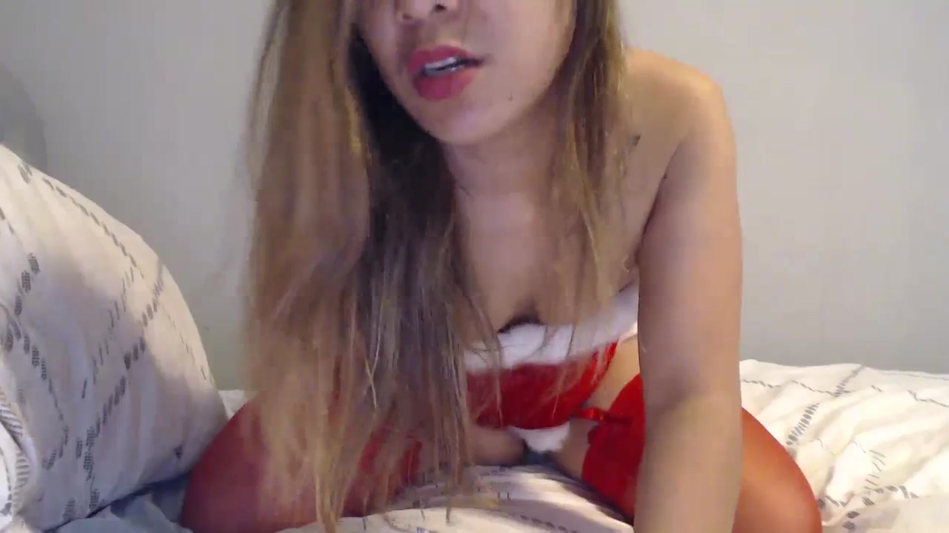 Gallery image thumbnail from NewKristine23's myfreecams stream on, 12/24/2023, 10:27 image 7 of 20