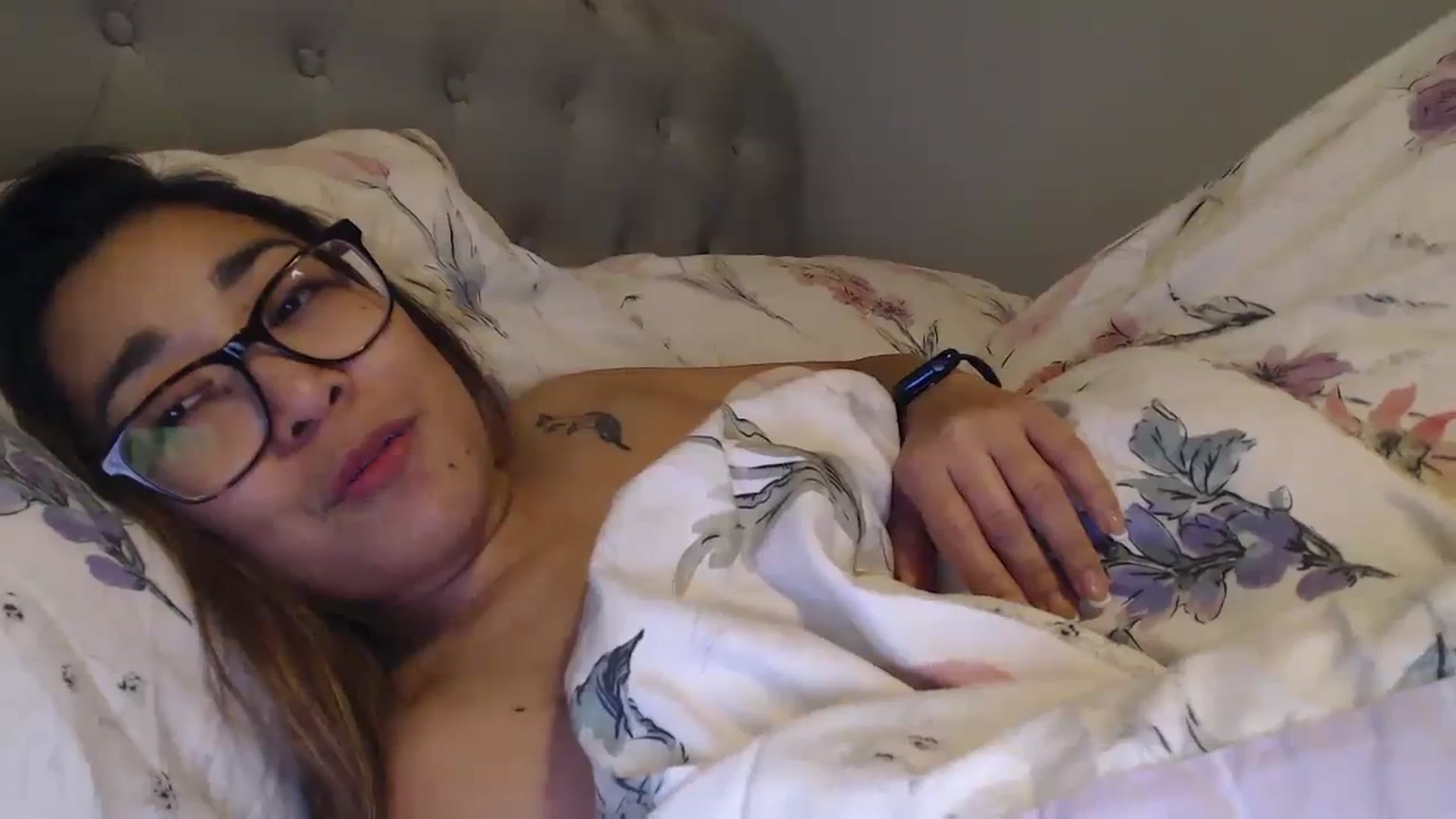 Gallery image thumbnail from NewKristine23's myfreecams stream on, 01/02/2024, 13:11 image 6 of 20