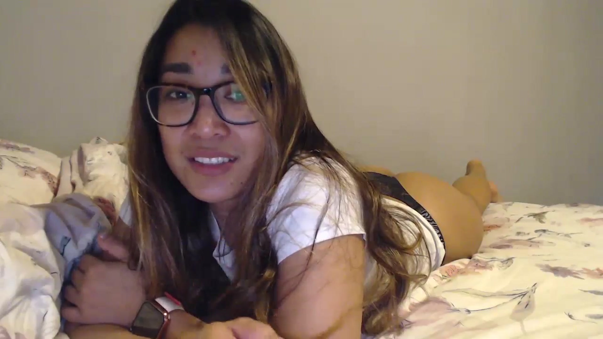 Gallery image thumbnail from NewKristine23's myfreecams stream on, 01/29/2024, 11:33 image 10 of 20