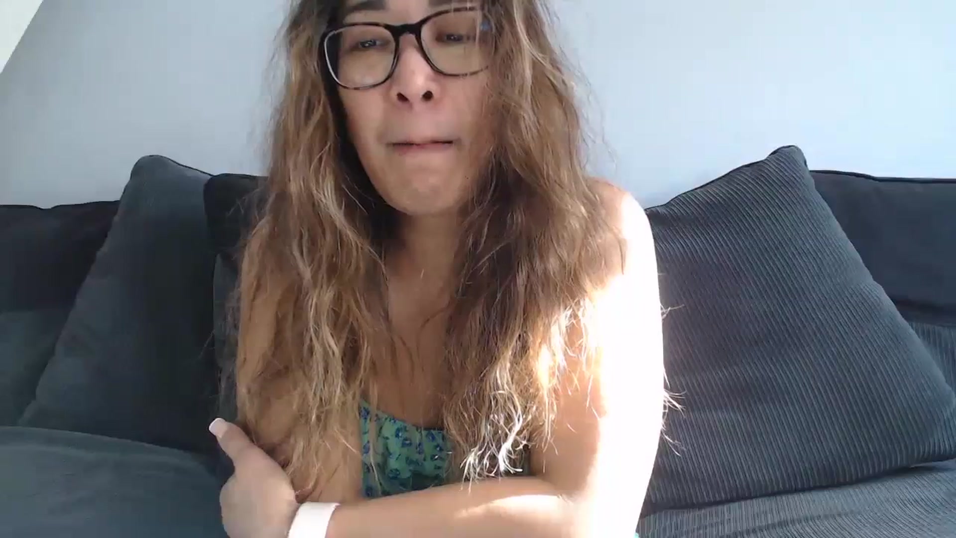 Gallery image thumbnail from NewKristine23's myfreecams stream on, 02/19/2024, 12:14 image 2 of 20