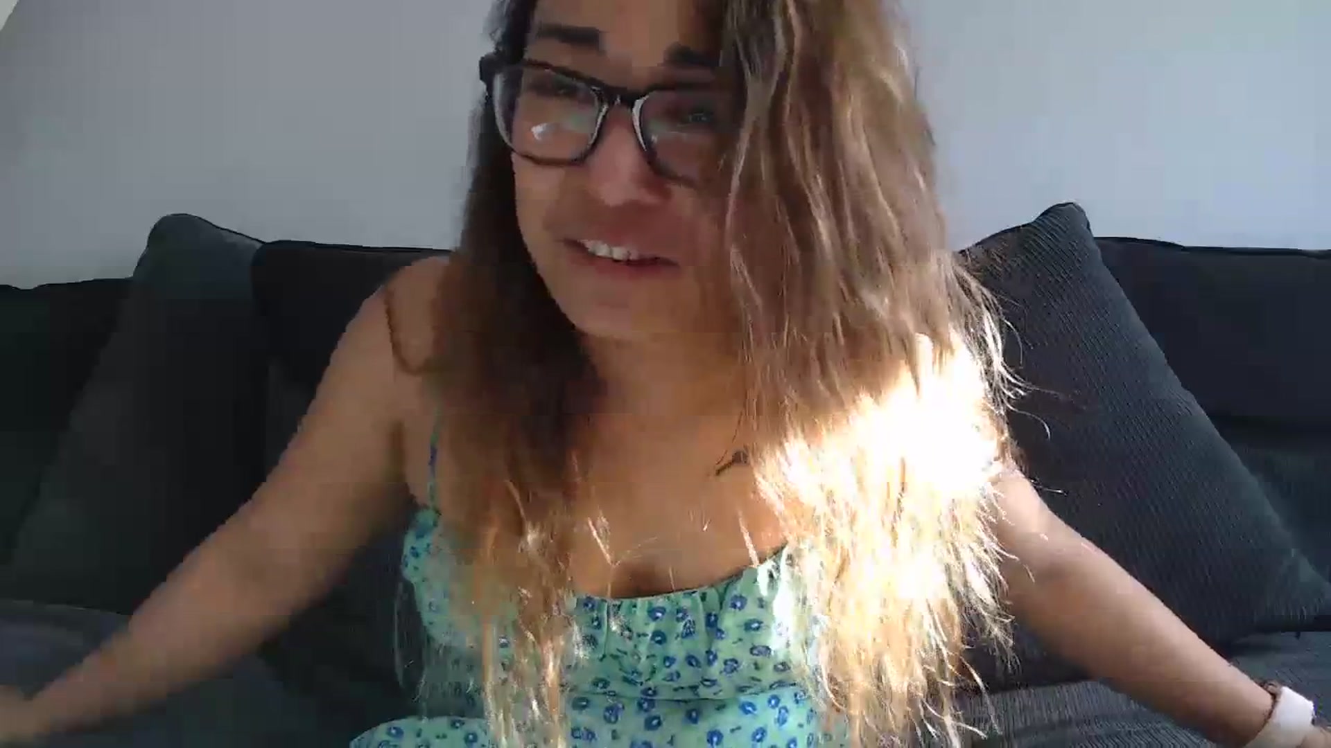 Gallery image thumbnail from NewKristine23's myfreecams stream on, 02/19/2024, 12:14 image 5 of 20