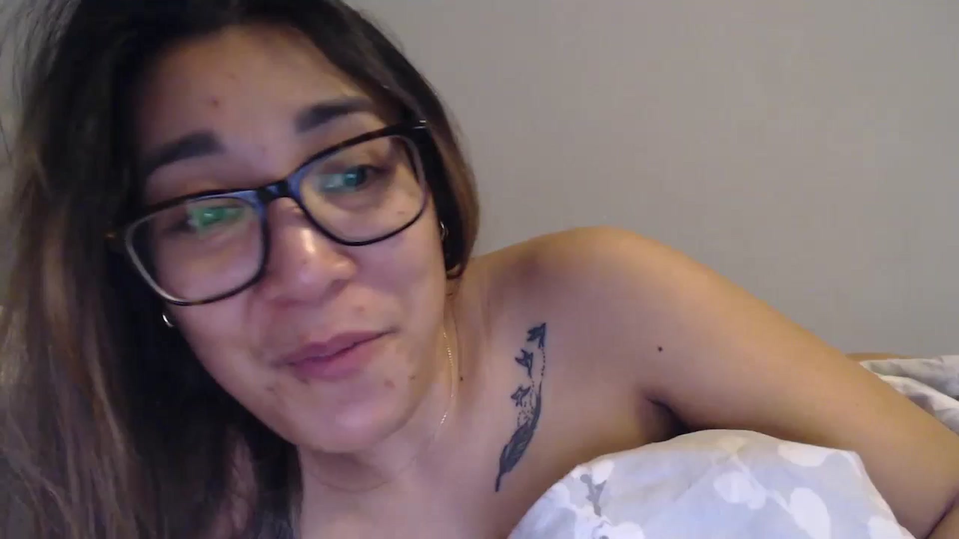 Gallery image thumbnail from NewKristine23's myfreecams stream on, 03/09/2024, 10:26 image 1 of 20