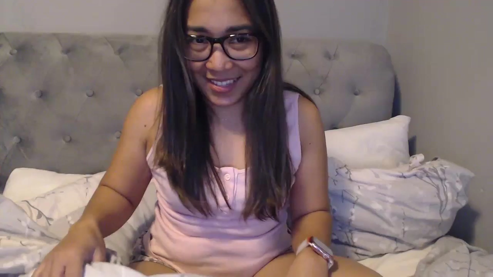 Gallery image thumbnail from NewKristine23's myfreecams stream on, 04/26/2024, 10:00 image 1 of 20