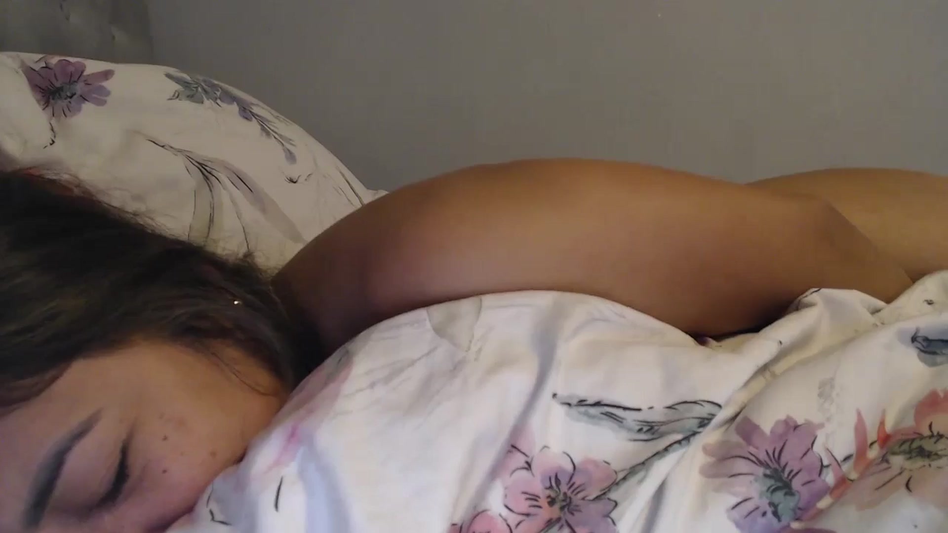 Gallery image thumbnail from NewKristine23's myfreecams stream on, 05/04/2024, 23:48 image 5 of 20