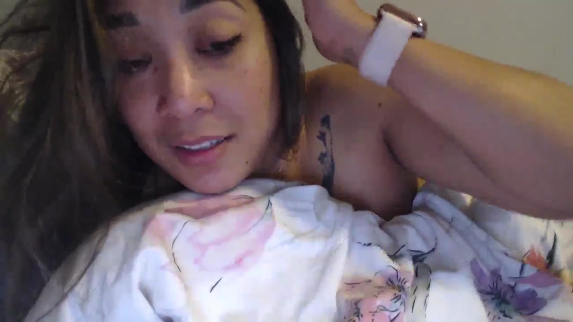 Gallery image thumbnail from NewKristine23's myfreecams stream on, 05/04/2024, 23:48 image 19 of 20