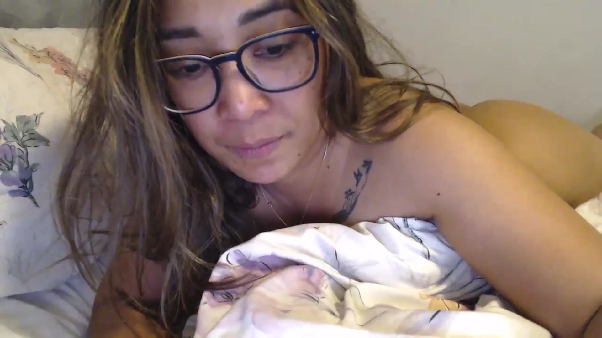 Gallery image thumbnail from NewKristine23's myfreecams stream on, 05/09/2024, 23:29 image 7 of 20