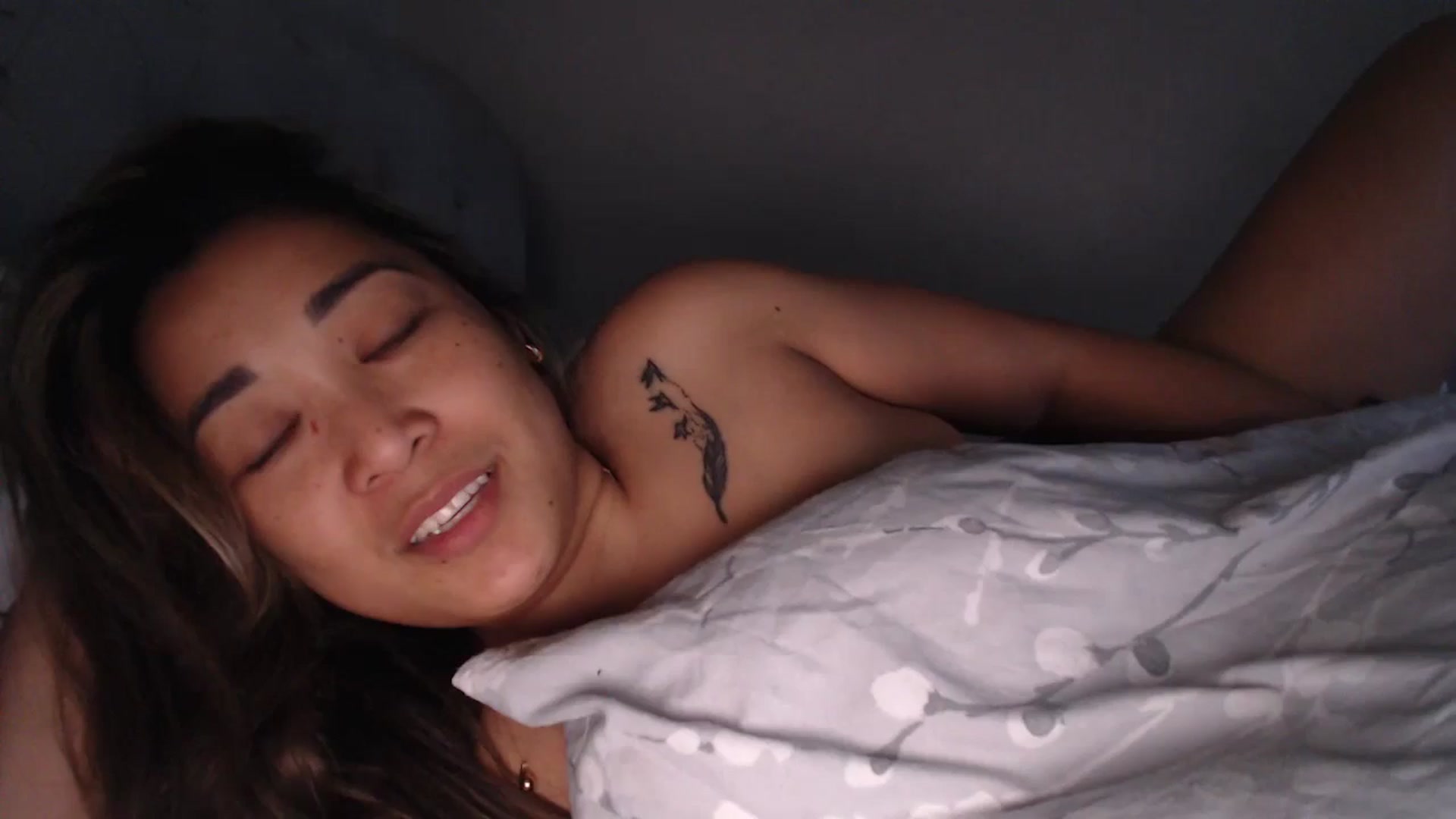 Gallery image thumbnail from NewKristine23's myfreecams stream on, 05/14/2024, 06:14 image 1 of 20