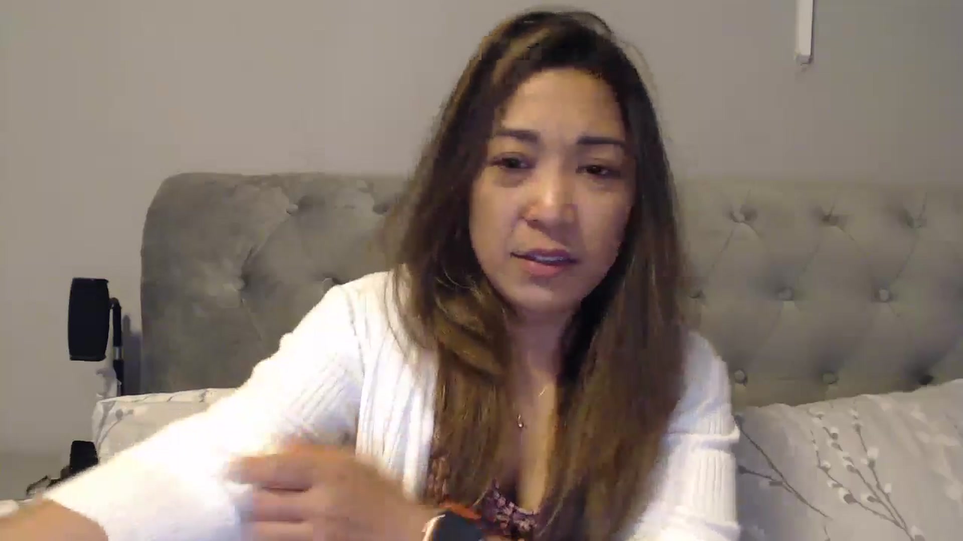 Gallery image thumbnail from NewKristine23's myfreecams stream on, 05/16/2024, 09:08 image 2 of 20