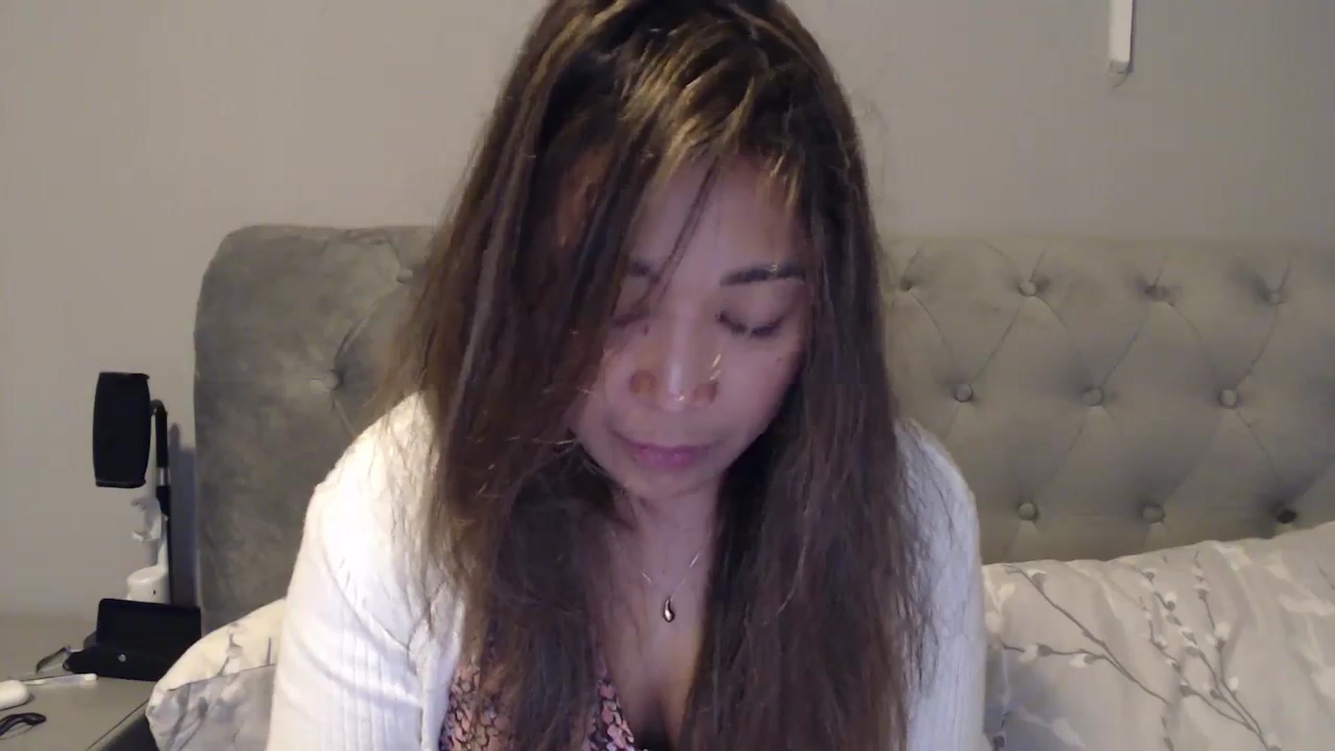 Gallery image thumbnail from NewKristine23's myfreecams stream on, 05/16/2024, 09:08 image 3 of 20