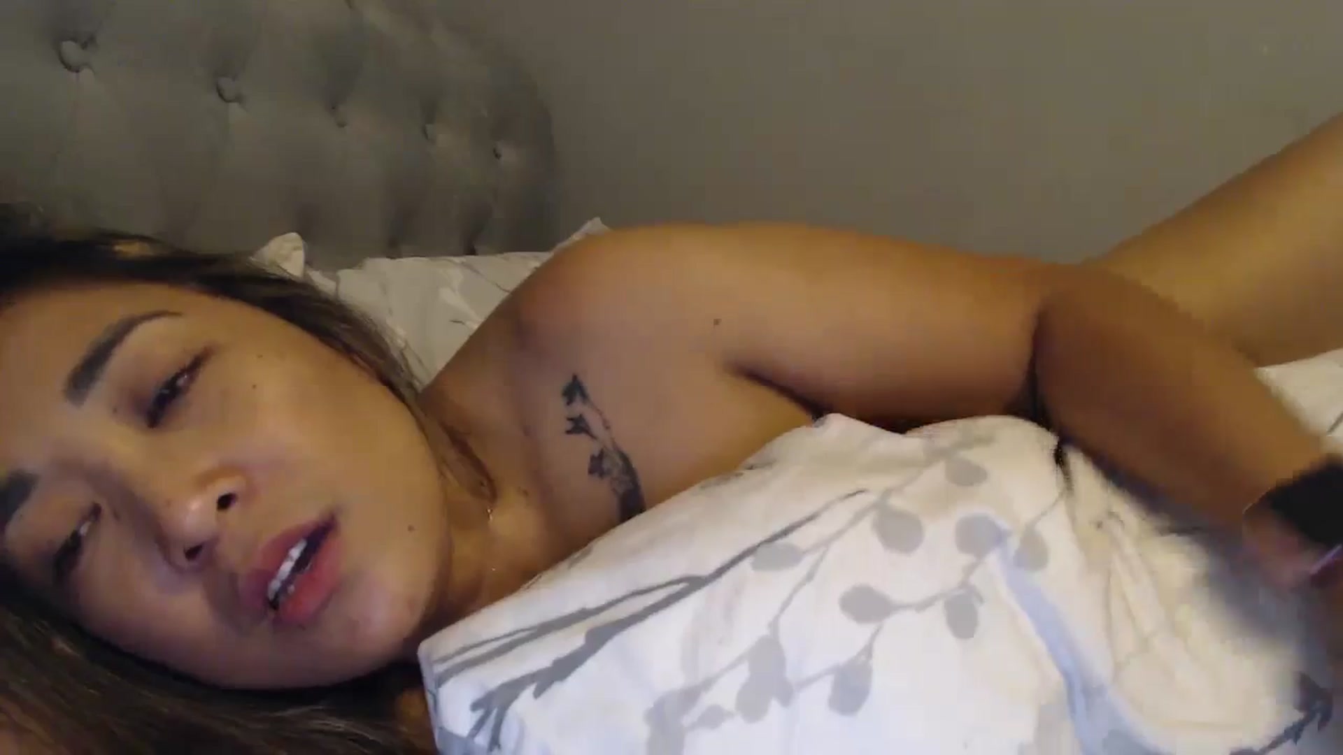 Gallery image thumbnail from NewKristine23's myfreecams stream on, 05/16/2024, 09:29 image 18 of 20