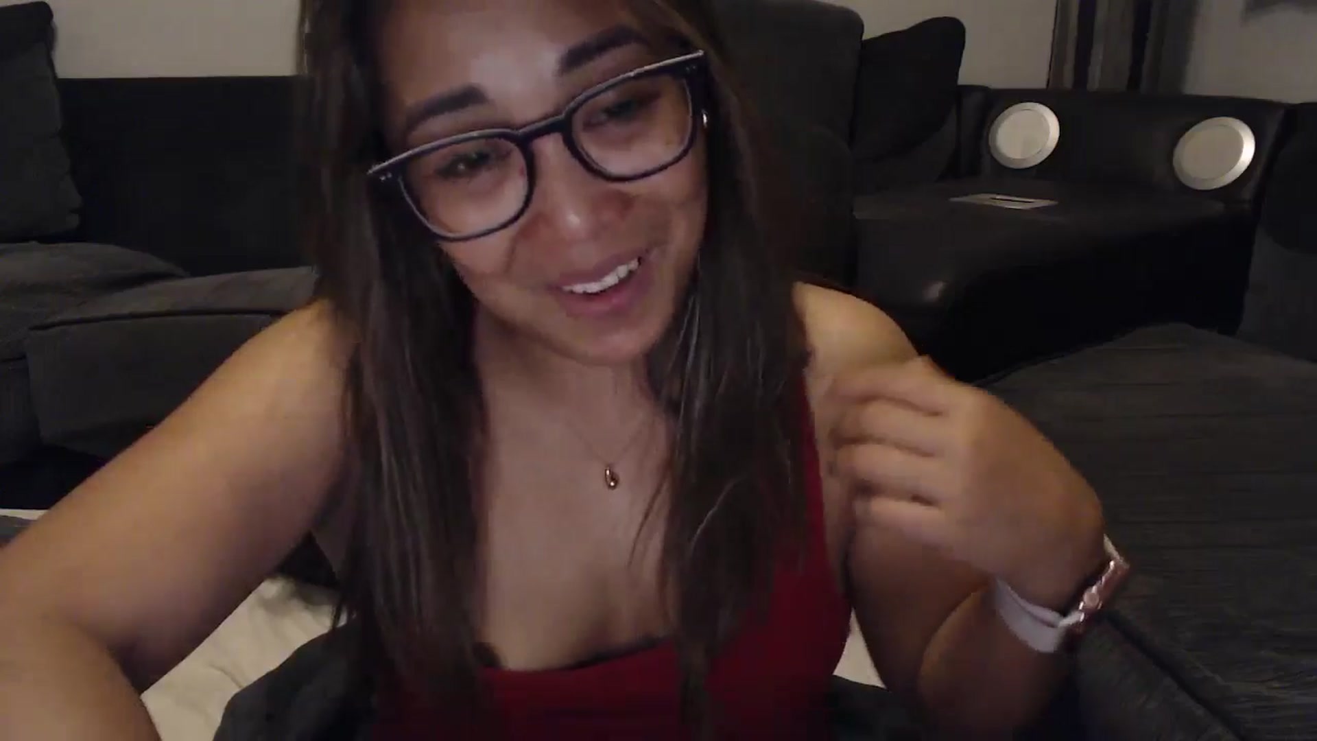 Gallery image thumbnail from NewKristine23's myfreecams stream on, 05/17/2024, 23:33 image 19 of 20