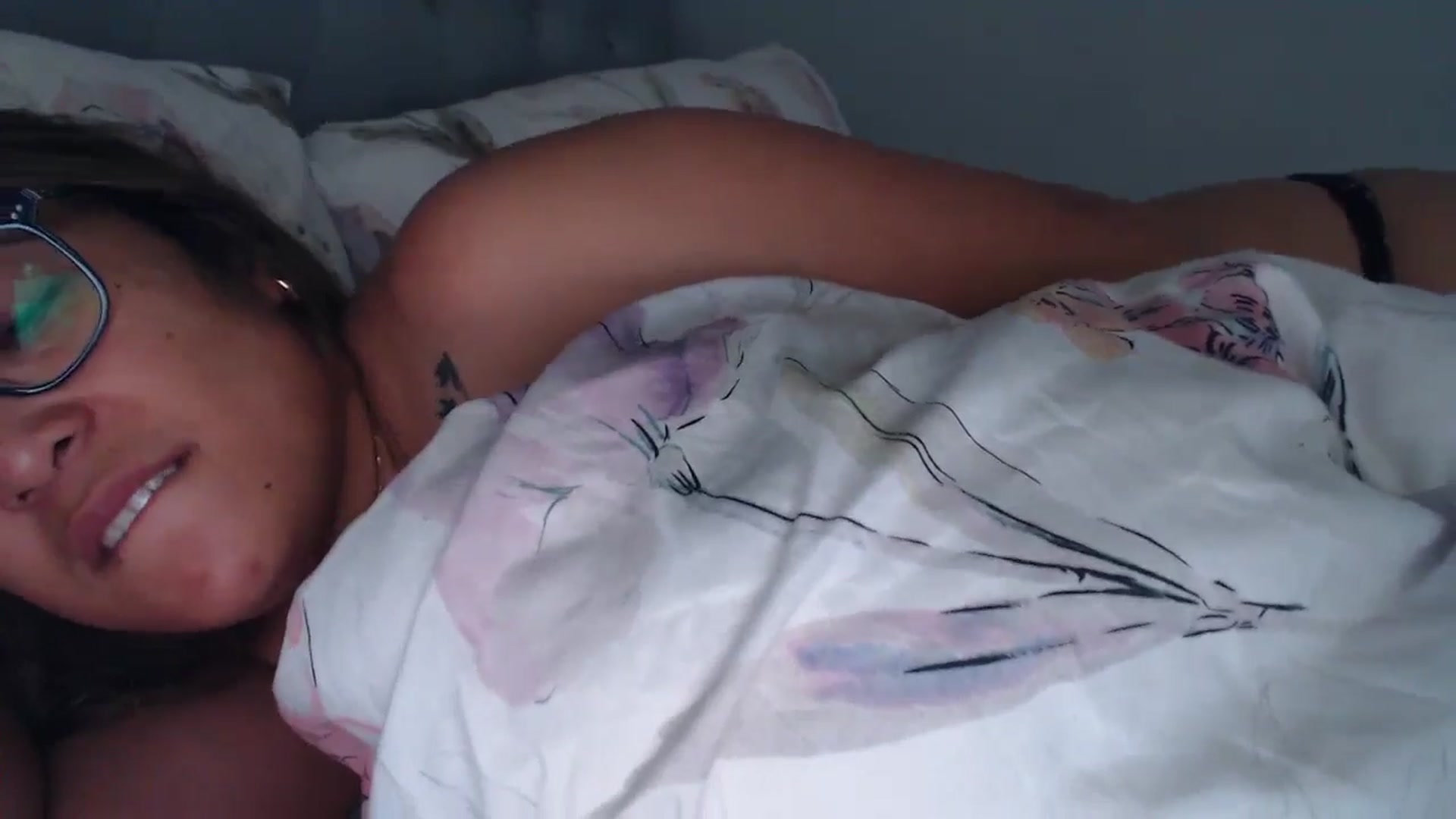 Gallery image thumbnail from NewKristine23's myfreecams stream on, 05/18/2024, 10:03 image 16 of 20