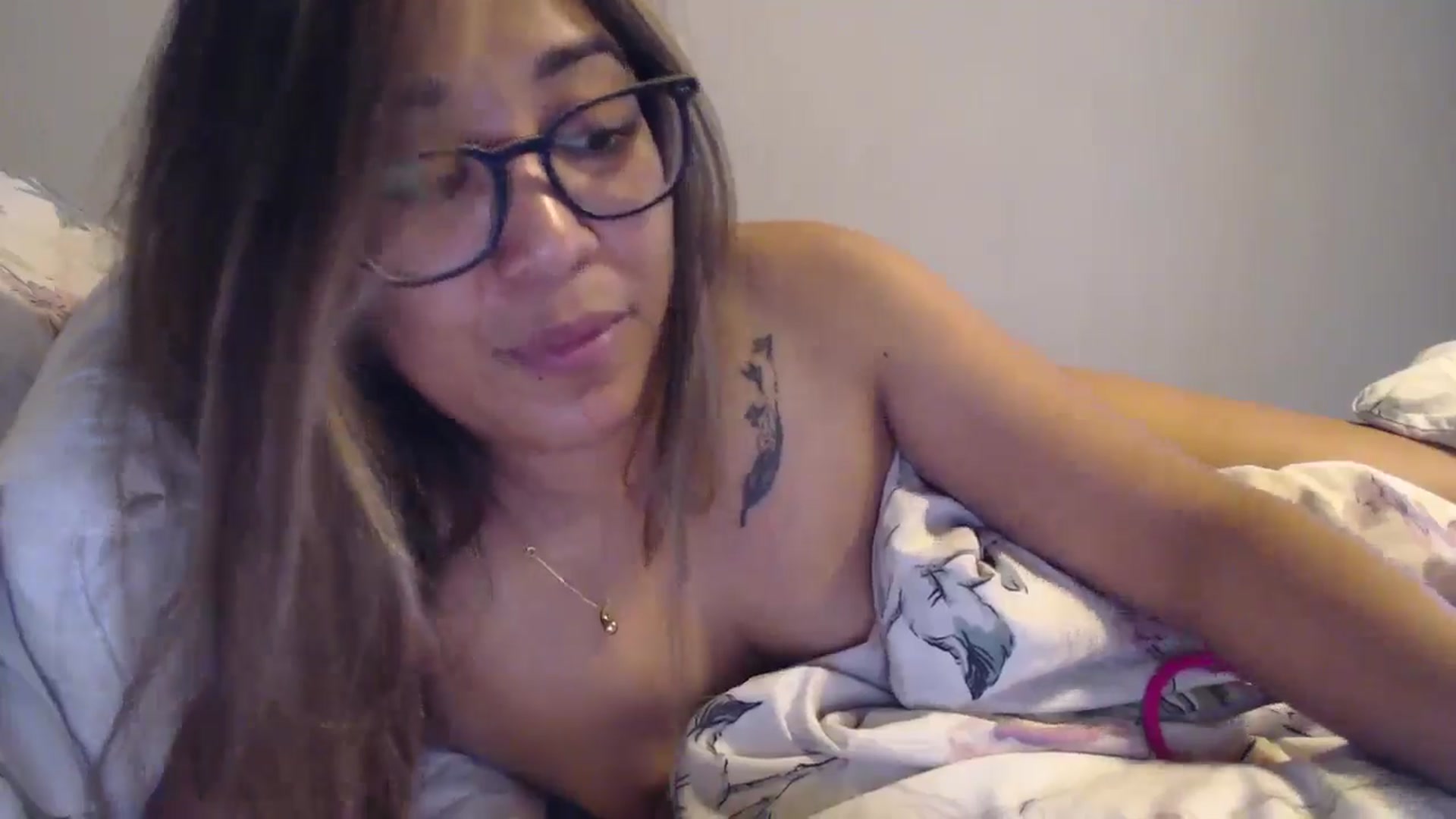 Gallery image thumbnail from NewKristine23's myfreecams stream on, 05/25/2024, 09:14 image 20 of 20